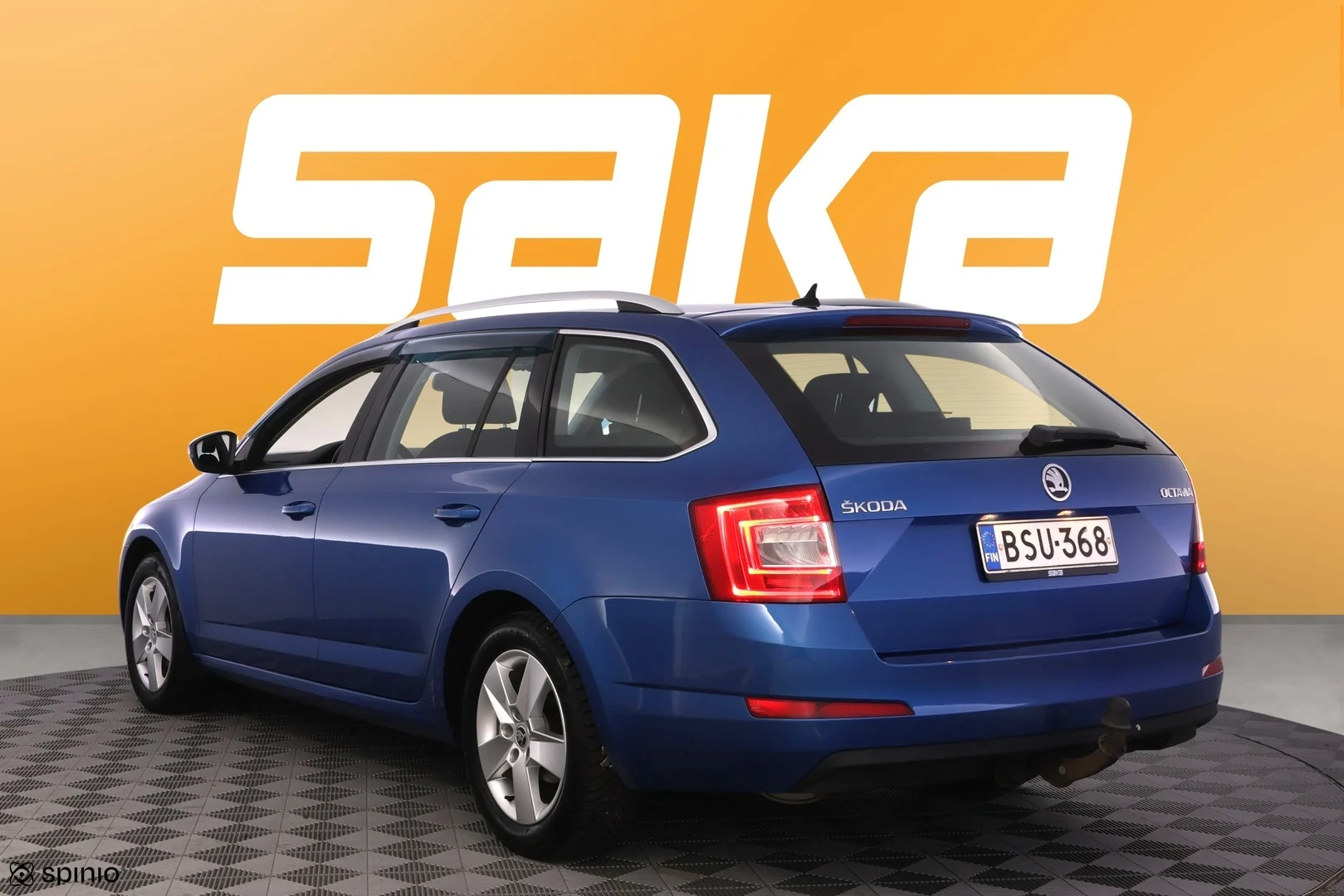 Car Image - 1KuFQjbEEaepXoIhdK35Oo