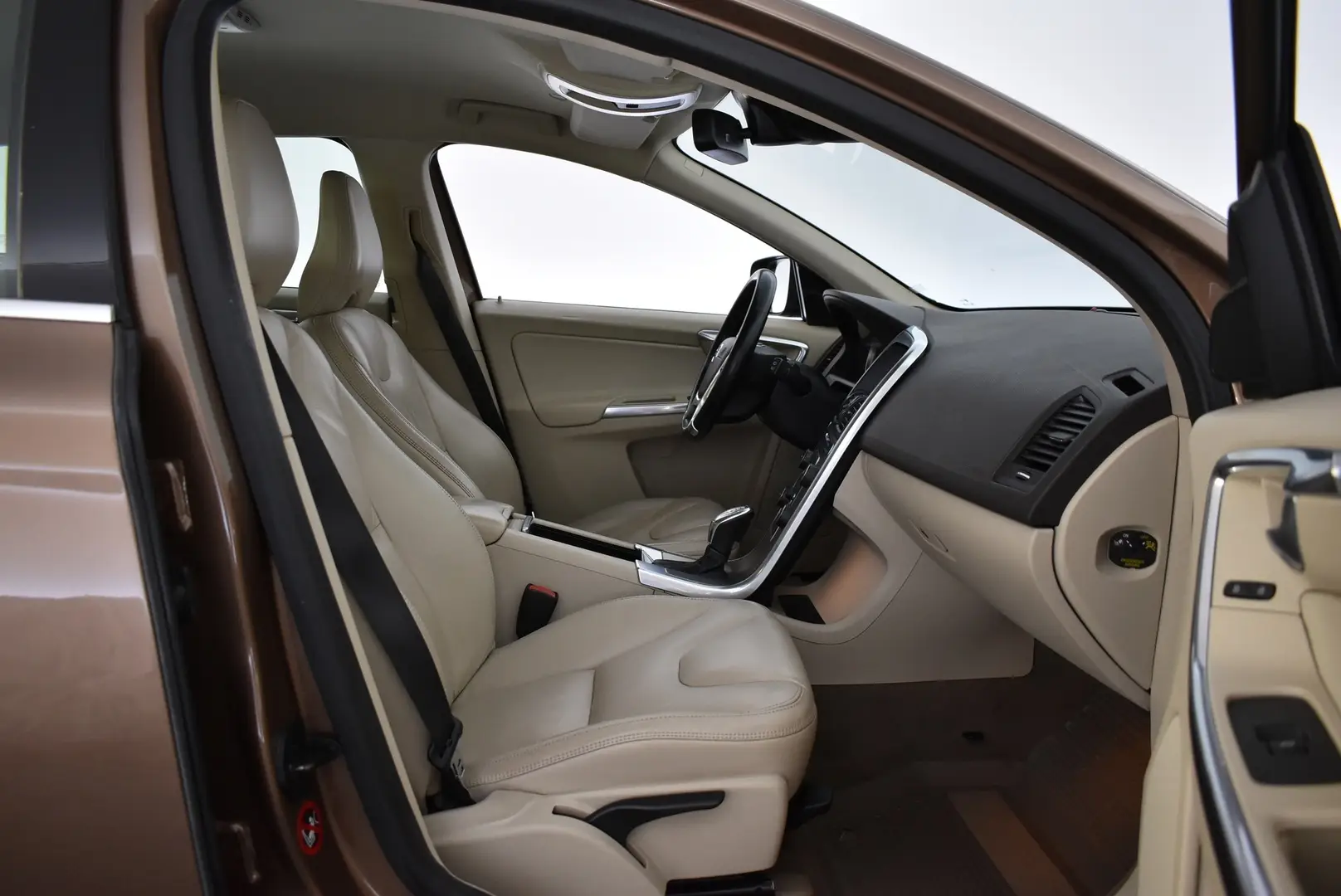 Car Image - 5rBqsXBvZ6e4wZy5lyIcKh