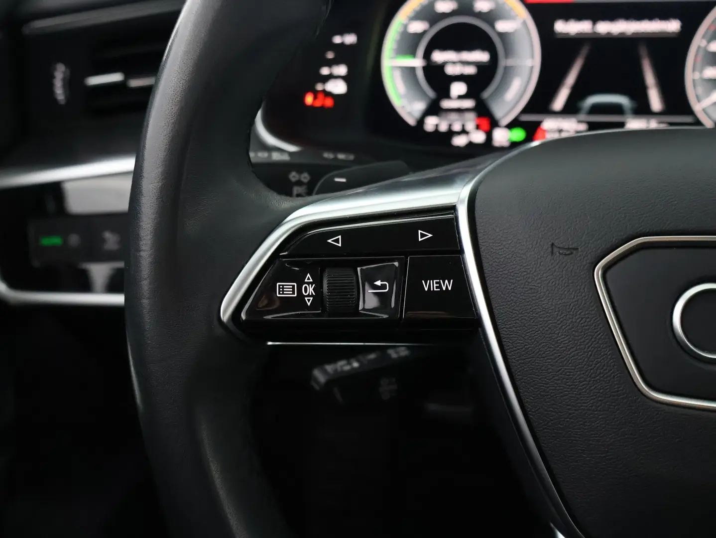 Car Image - 3xzIxFtcVHdUqZOpXLaoxO