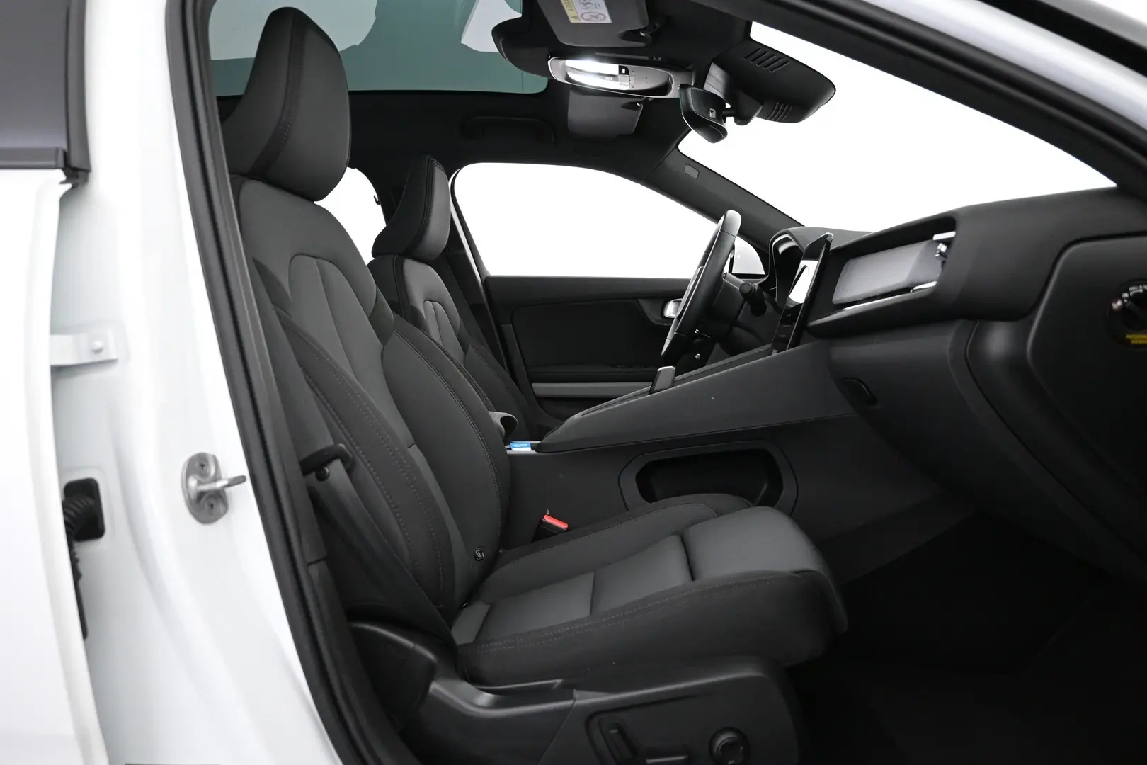 Car Image - 1NI4mtcfrugPdgFGg8yasY