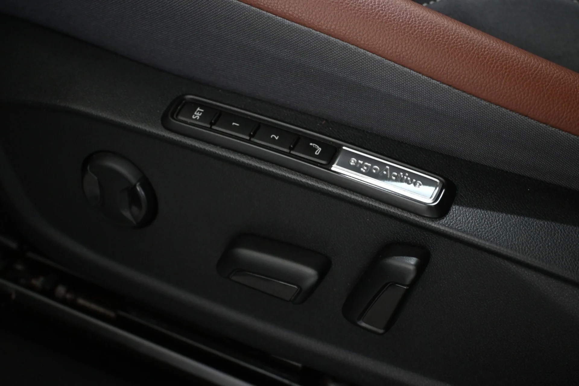 Car Image - SD6eHJlmQxi8uqlStxmYO