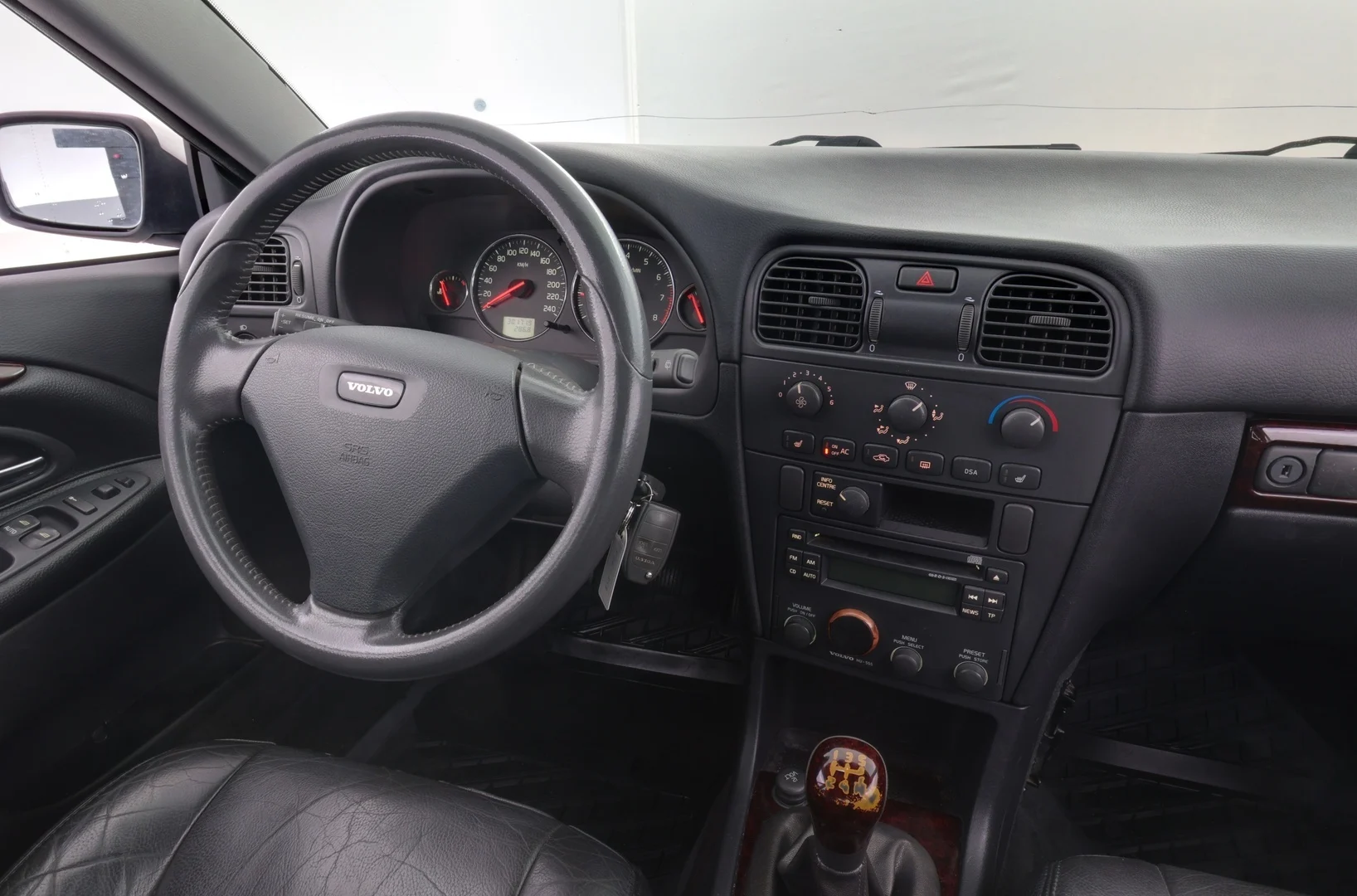Car Image - 7yqcTHMGEH3dqrMvkiuAHK