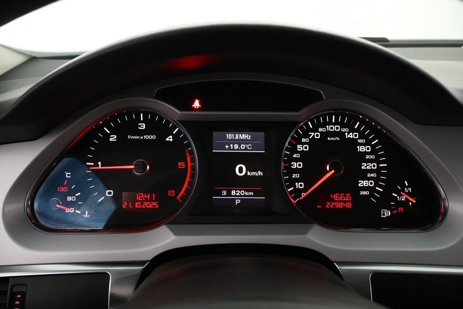 Car Image - 7rLsQwOJgfEJftydcUILGR