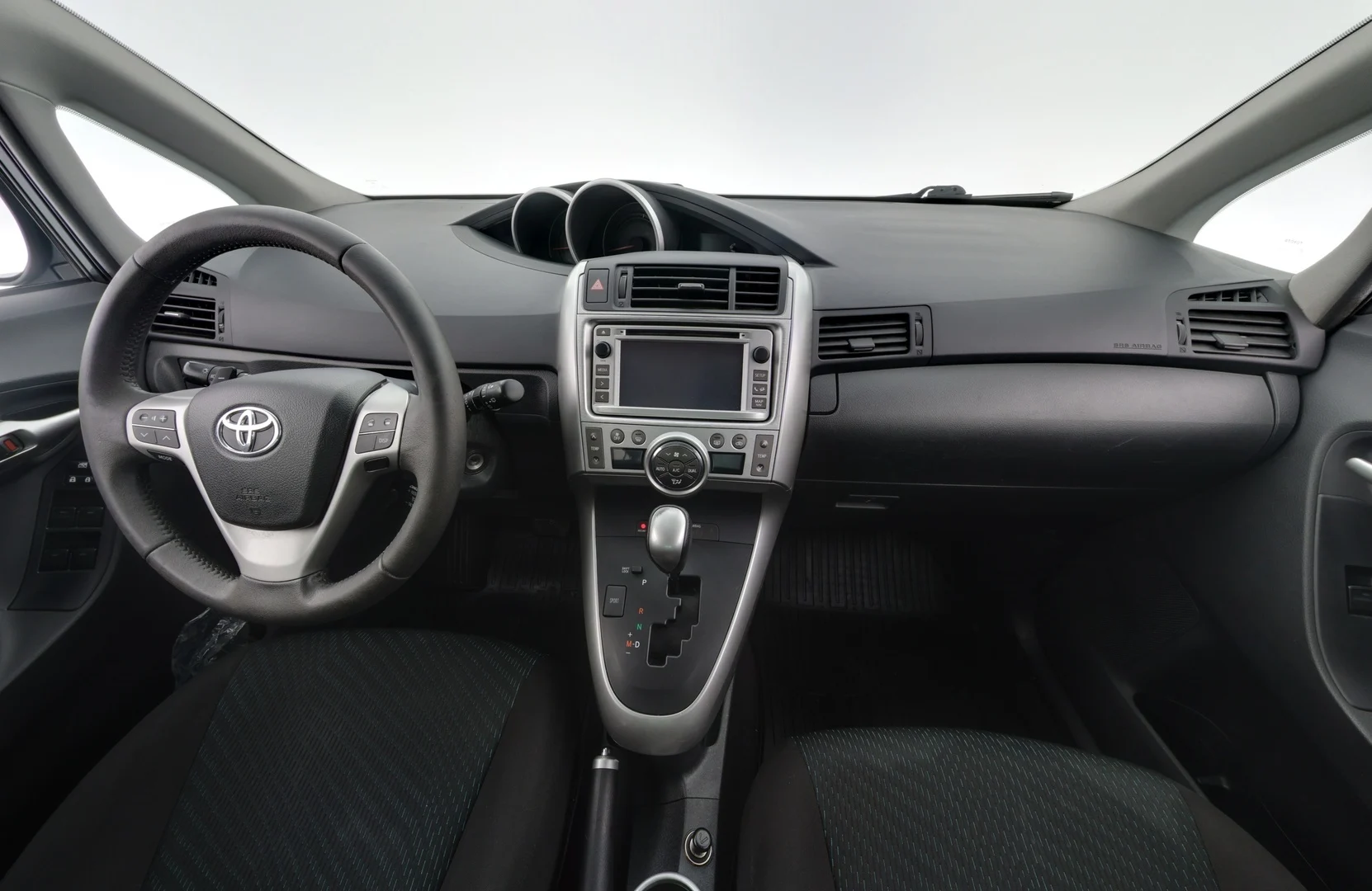 Car Image - 5H48ULj0ni4zwlrObdXPBU