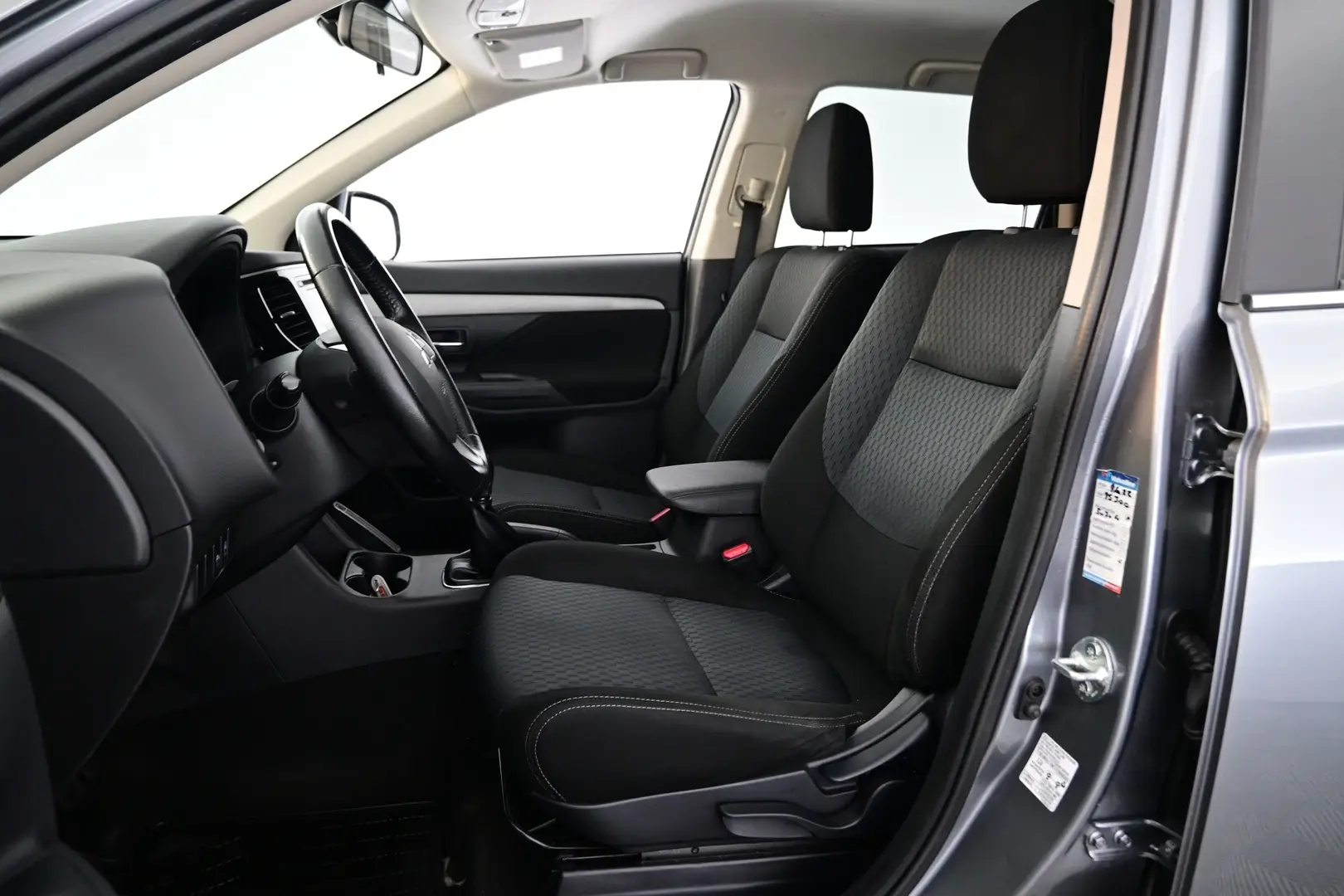 Car Image - 6KDwHeRkI4WC1pYMOCYXhX