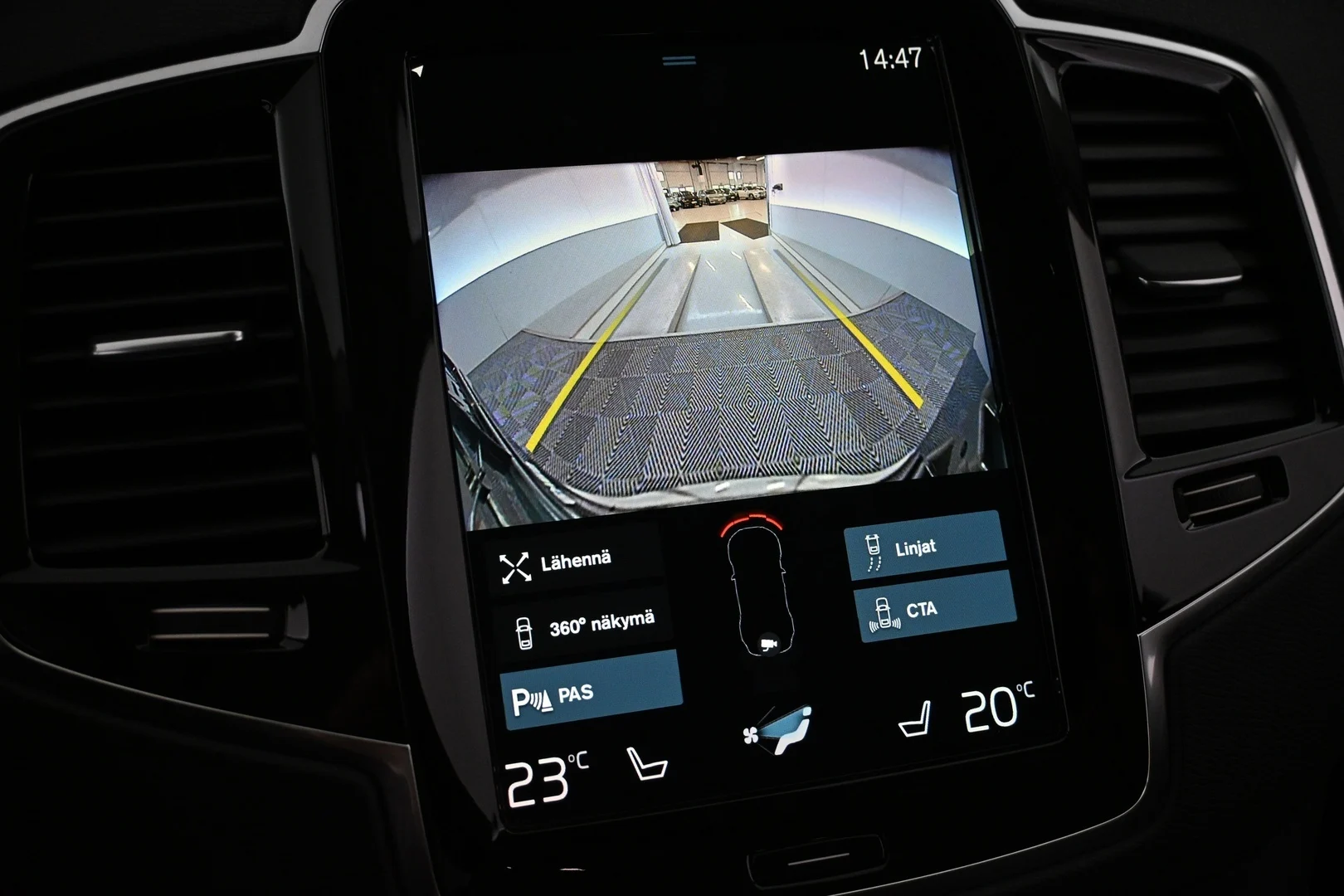 Car Image - 4iVq9HSwysAdIOQovkIKNw