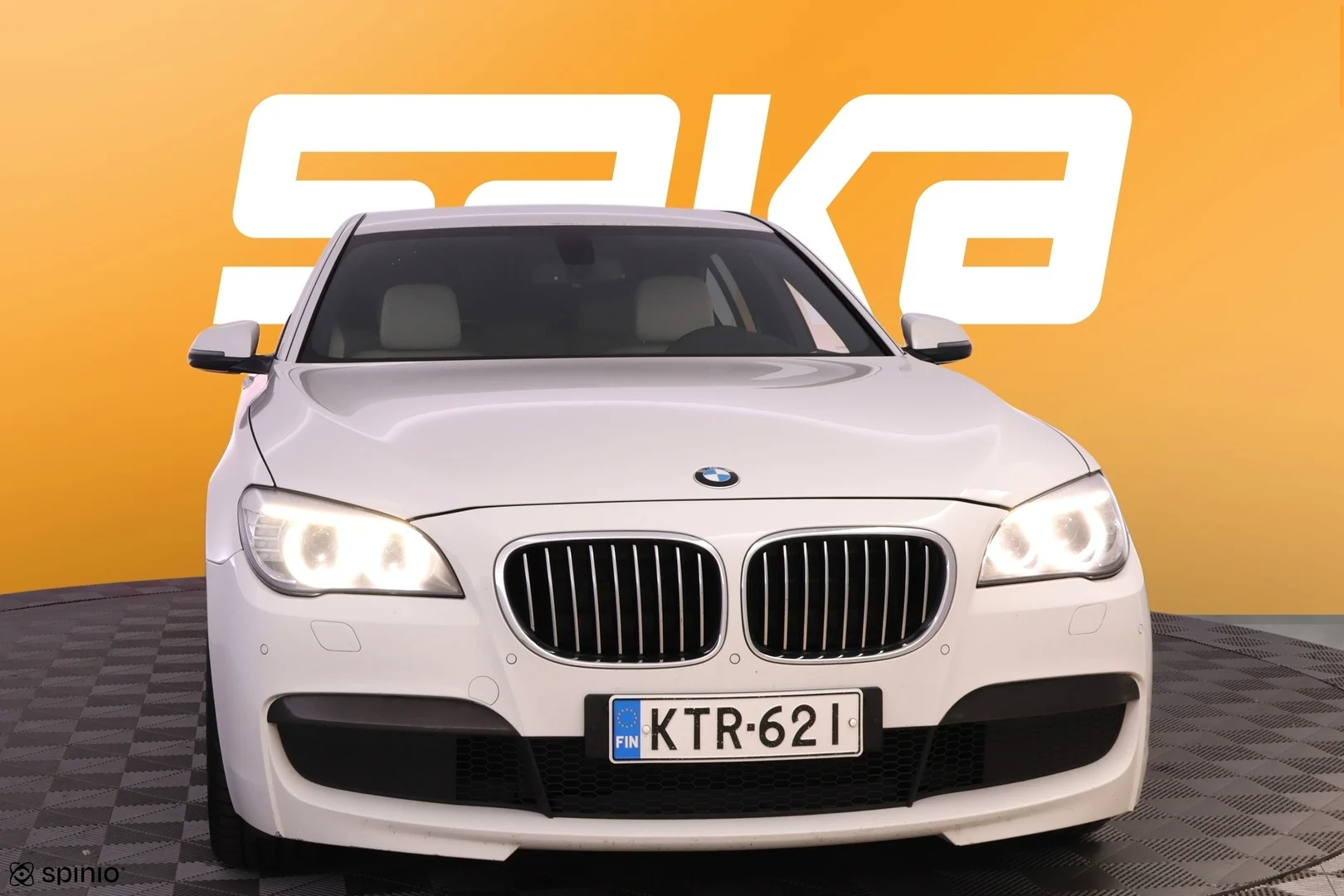 Car Image - 5I69qVt0EjUyJxTT4jmH6w