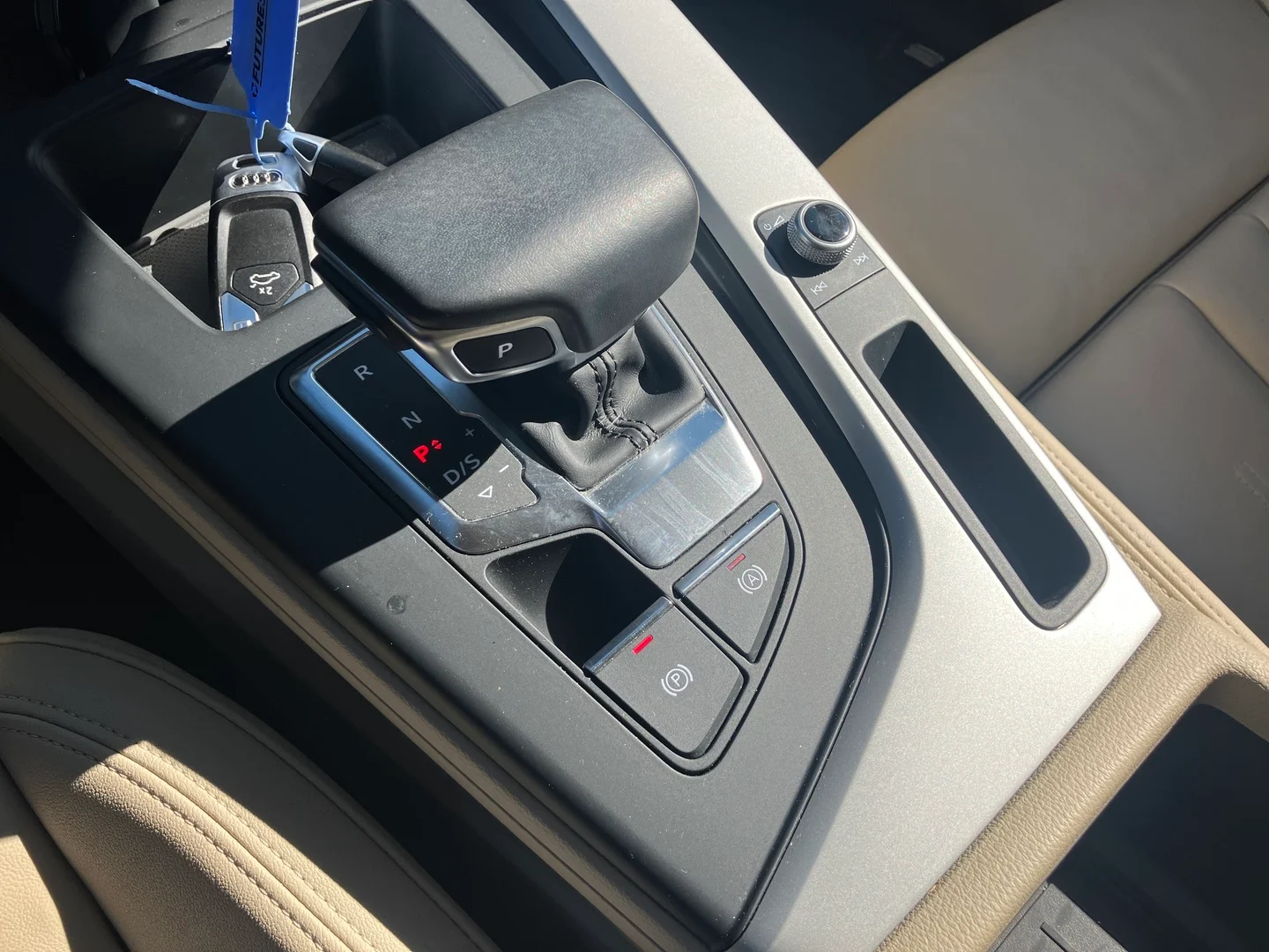 Car Image - 1Mpar57Bm4EUOhXoRNGDjL