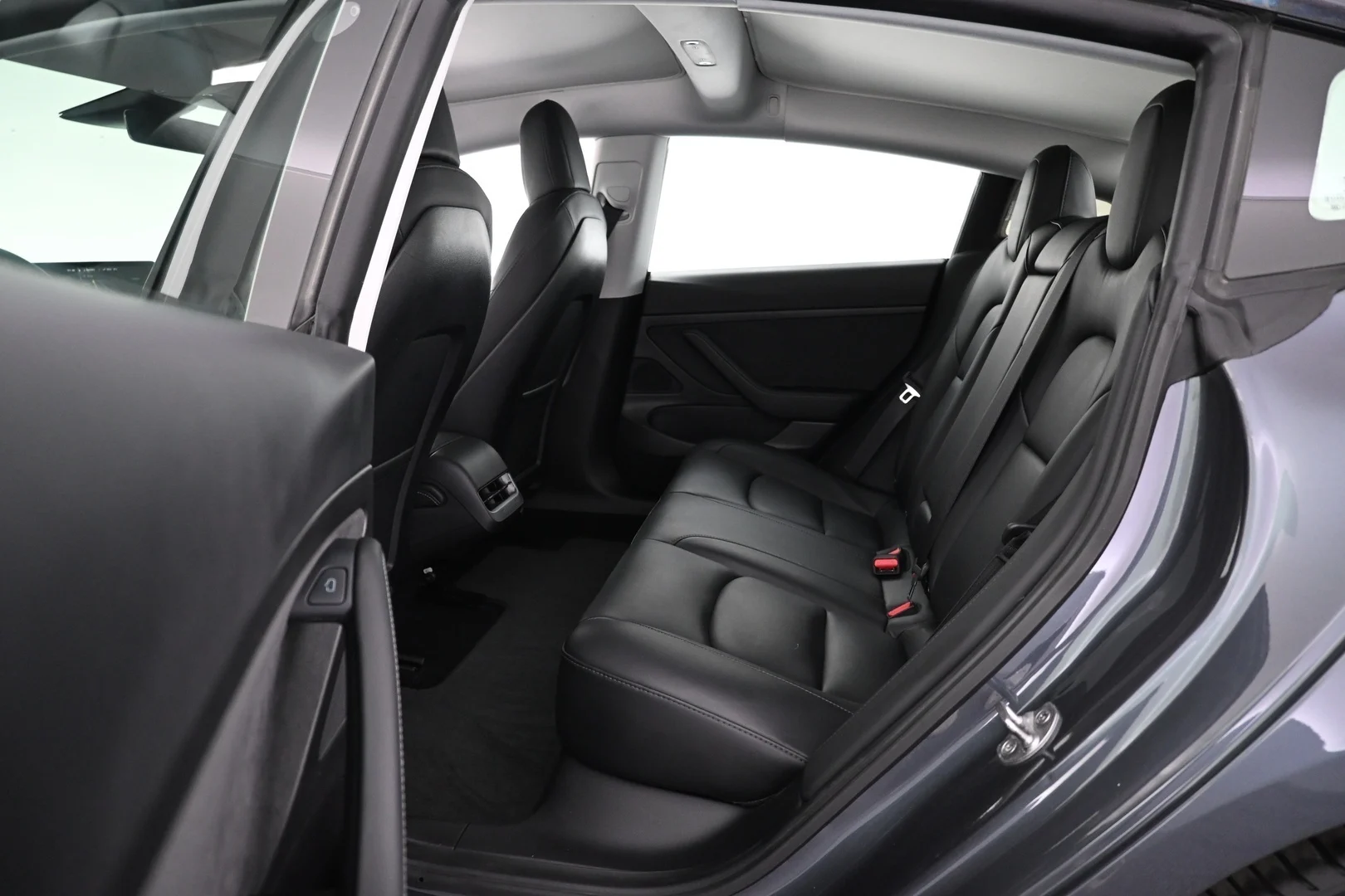 Car Image - 2RrwuKMBN7GVbuKsZ8MUL0