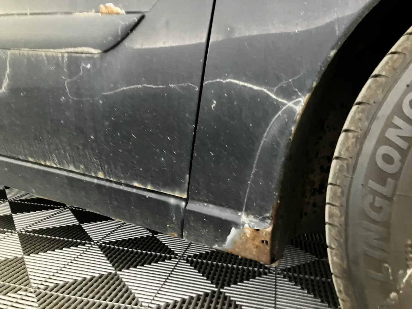 Car Image - gWt3fC43Gf4X10bMMp1BO