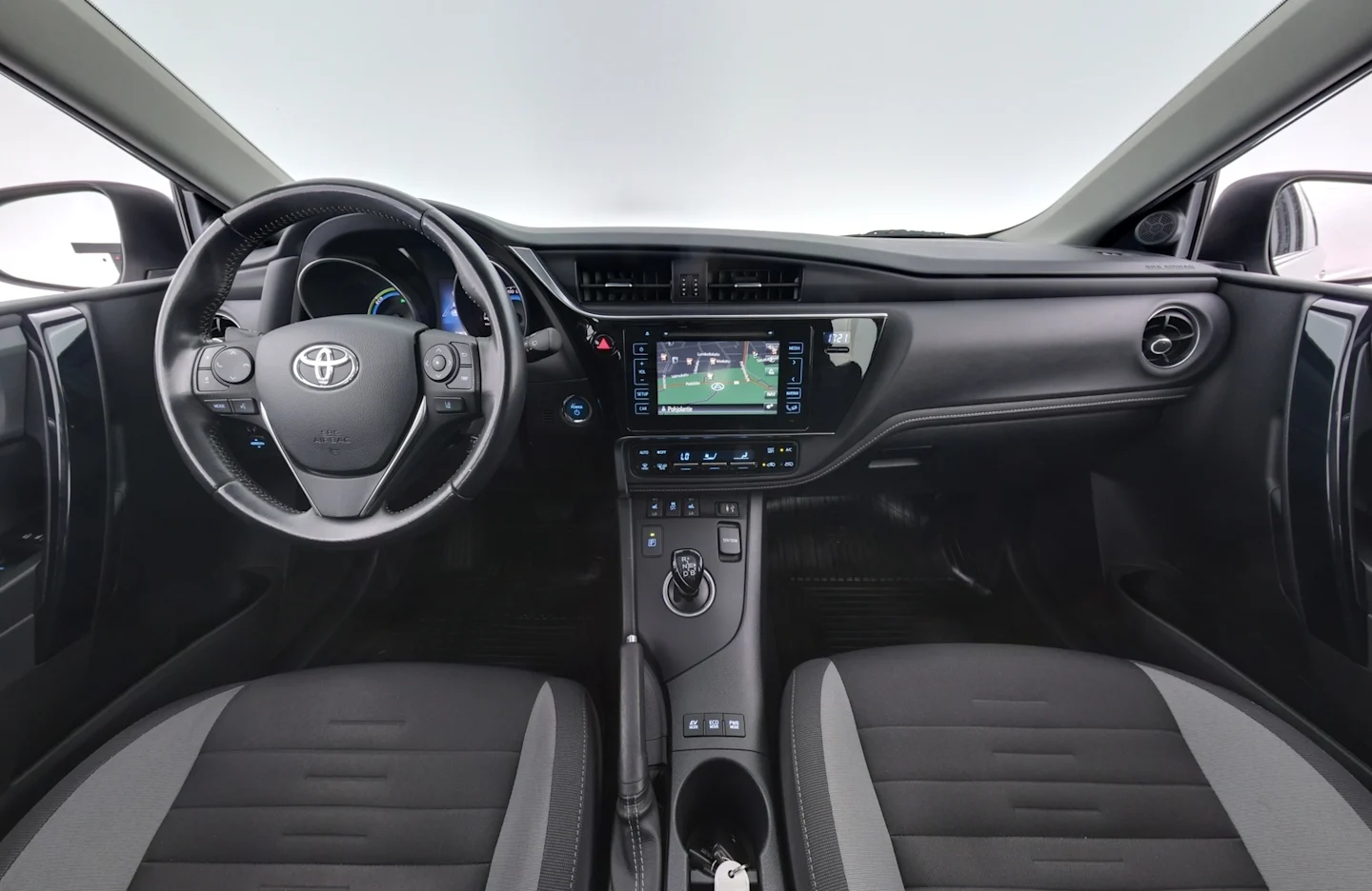 Car Image - 2UCnjWFNFgQzNzDpmMnt1e