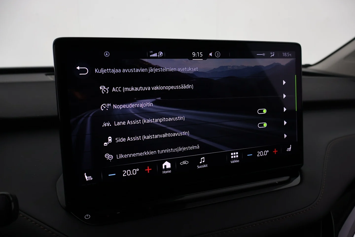 Car Image - 2k1pmQ7k6hpb9GOthuIof7