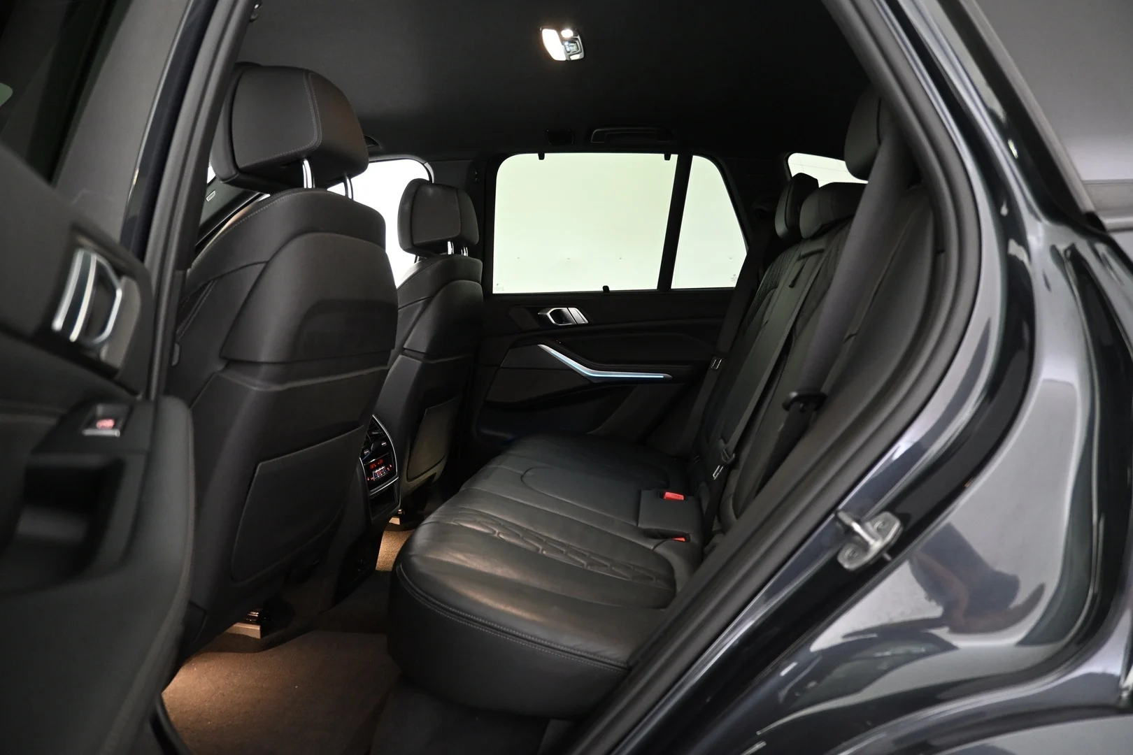 Car Image - 6SWYa8EjSUj0KWQH6E8dEv