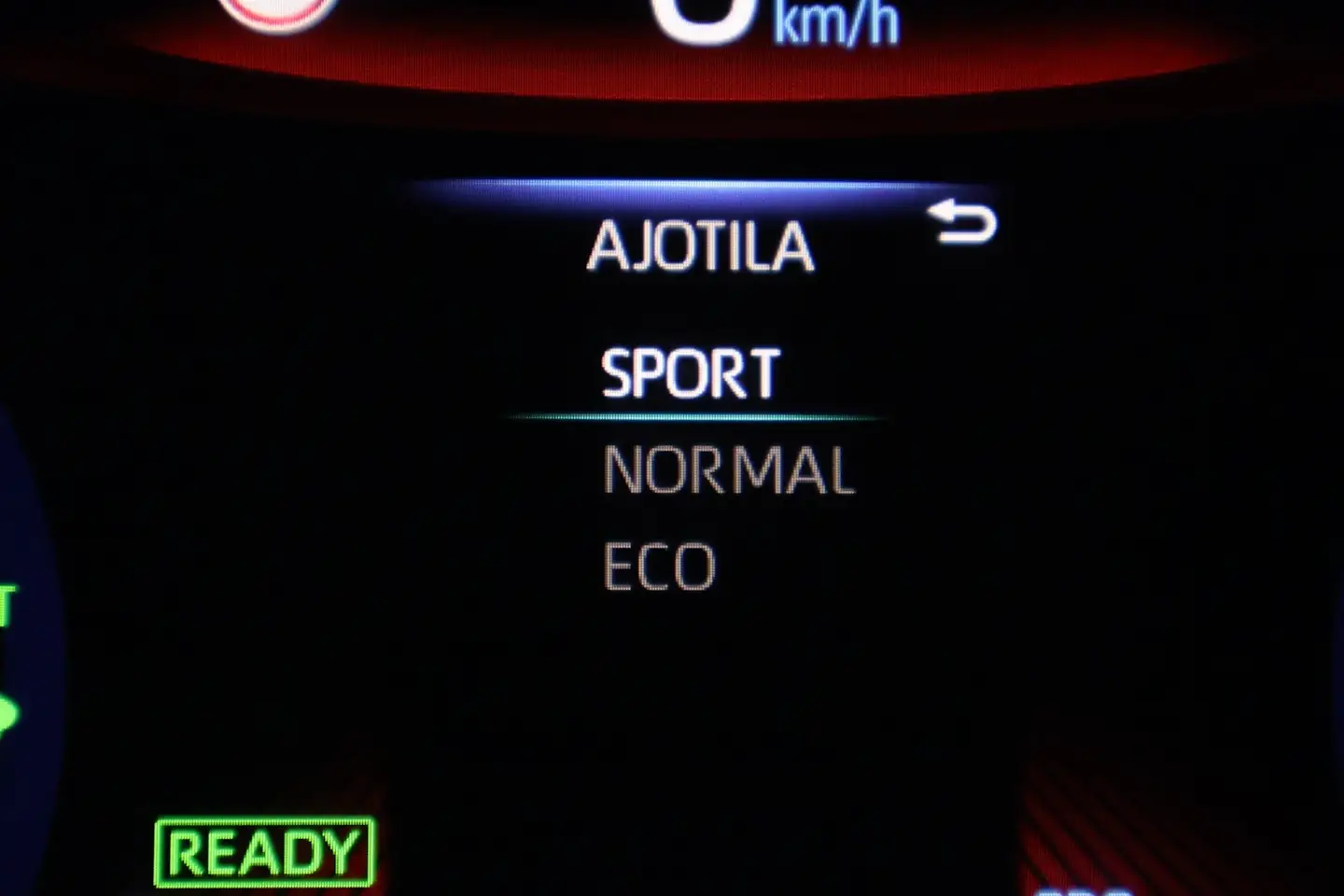 Car Image - kVMjJlJZITkHAUBGM6Hdf