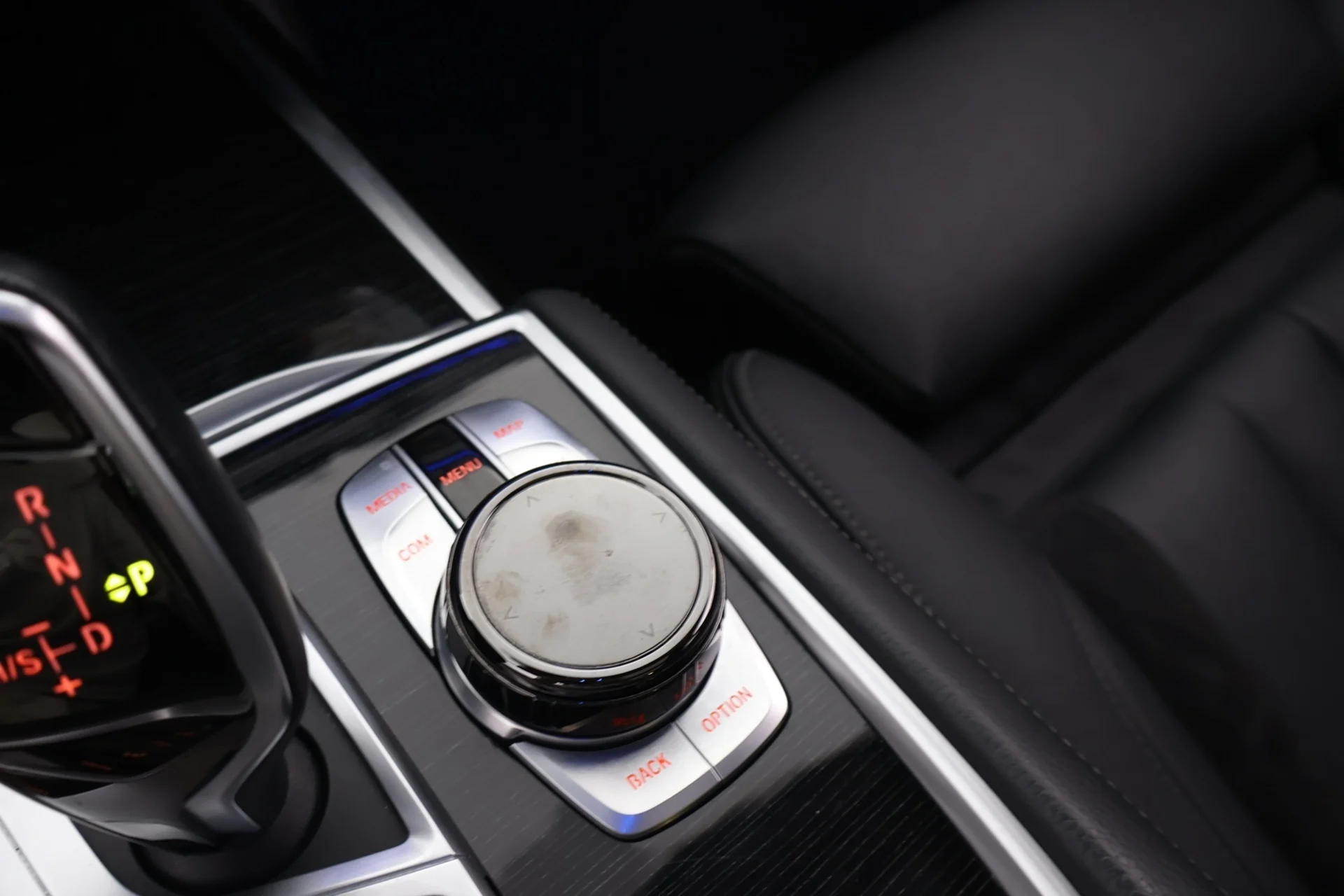 Car Image - liVEyLGqy73B1bmfjZ2No