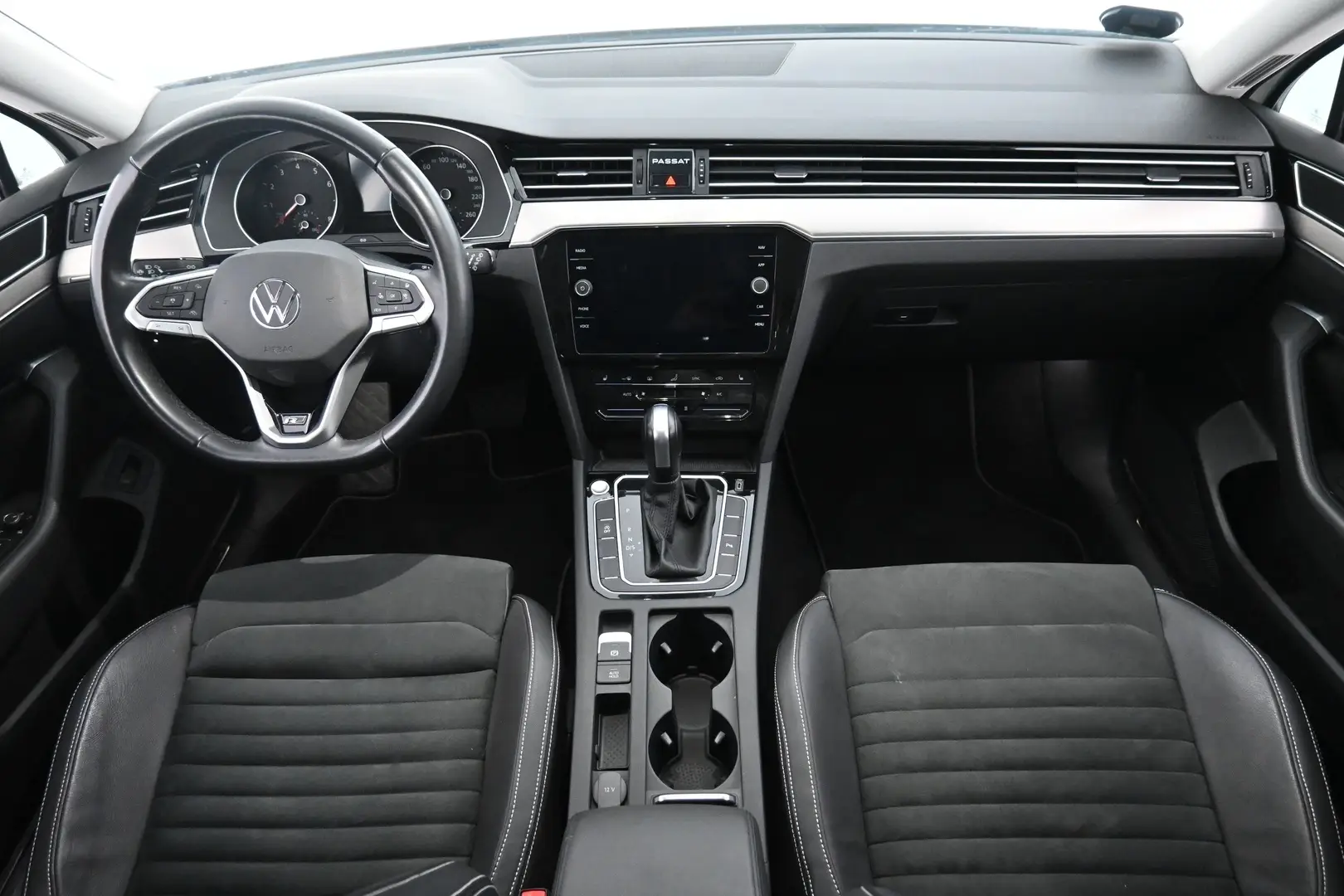Car Image - 2geqohTM1Z88ld4B2PLO1M