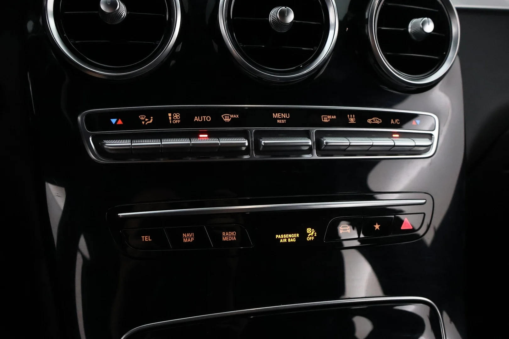 Car Image - 4OzEjLhx7dsY2F8FtXz2Sw