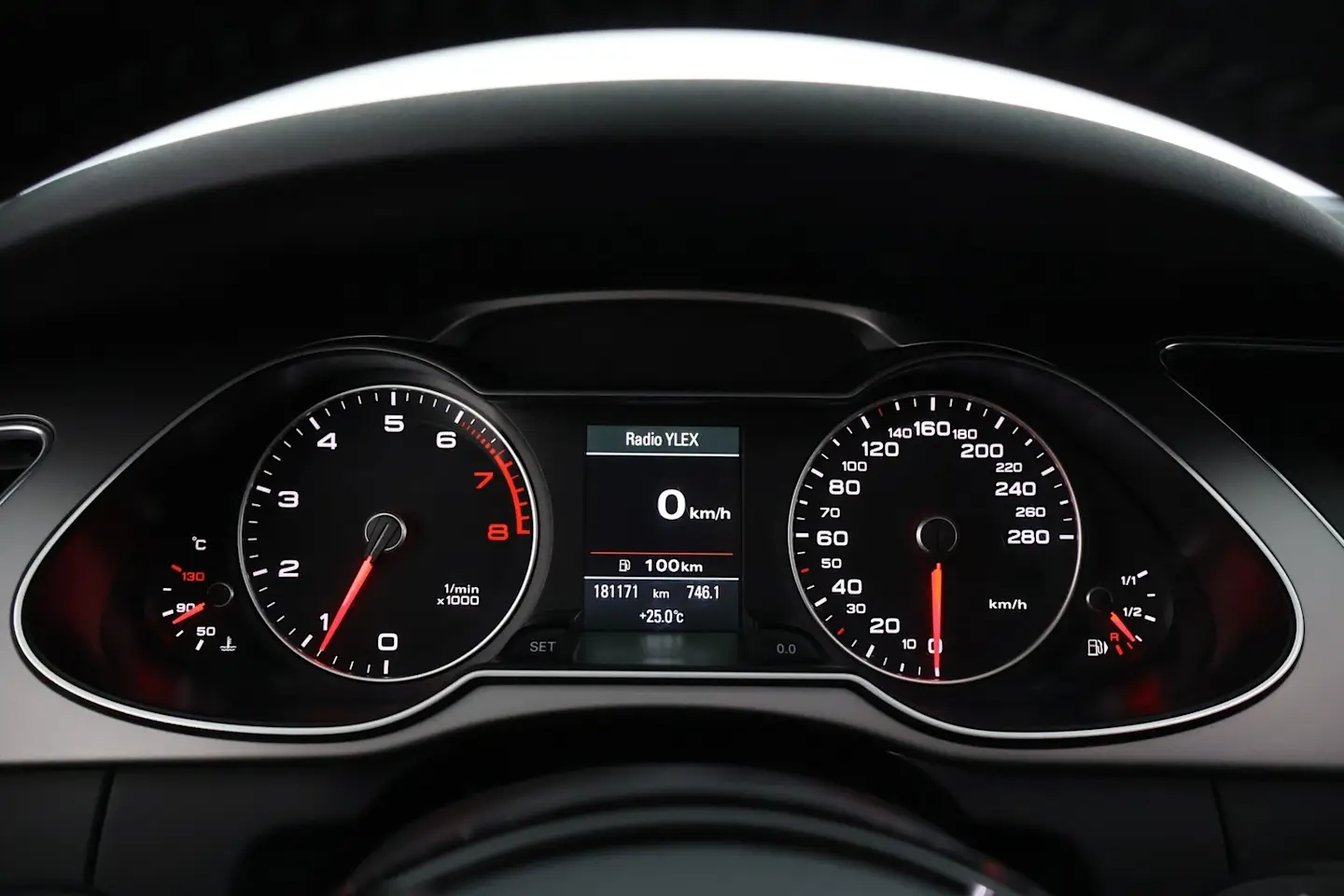 Car Image - 7HzJIOJfSh5kYWFG3XE5Kp