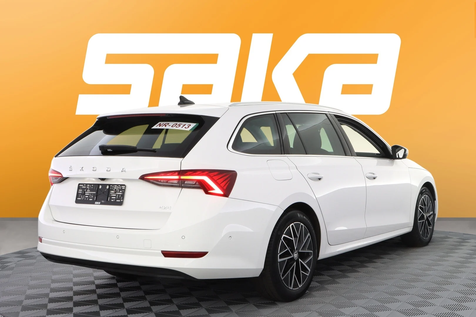 Car Image - 4Fwto4ynIOEyyqM6tQjU4k