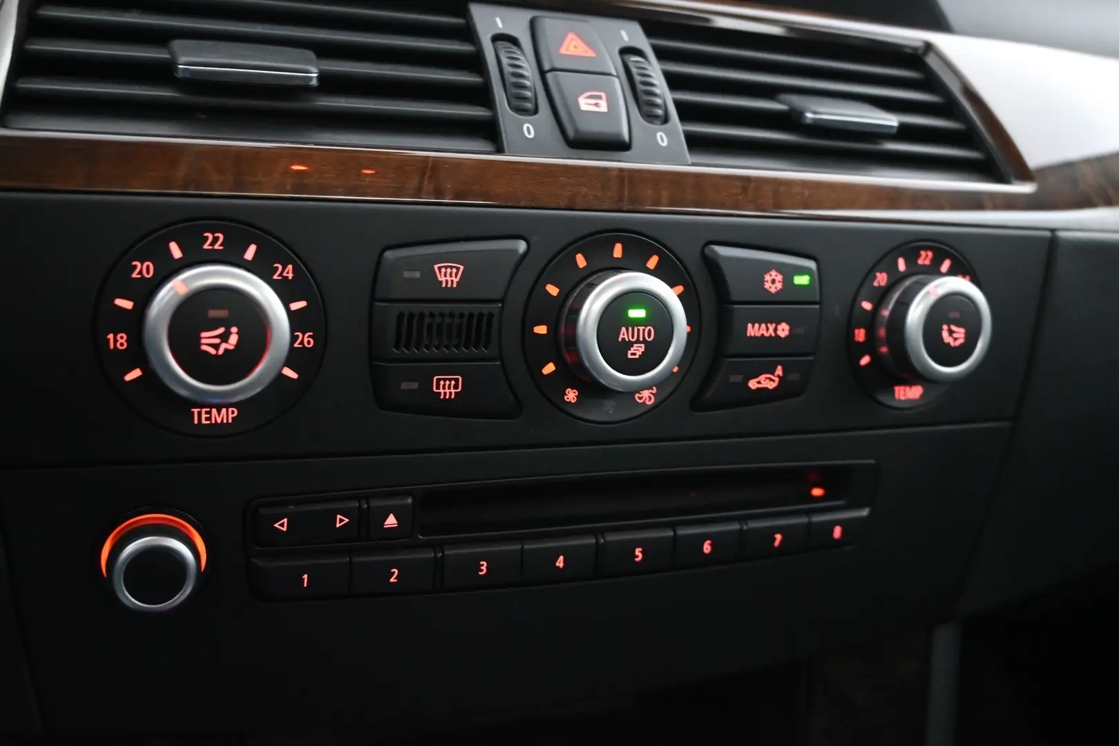 Car Image - 4Xm2TFTlKW9MHmhzknTp1O