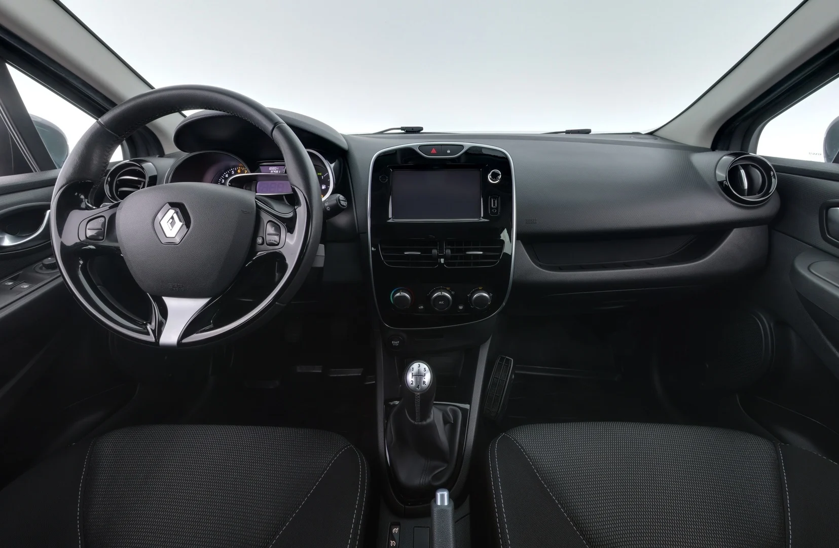 Car Image - 010lIw9sbrj9GE6Dl67cDP