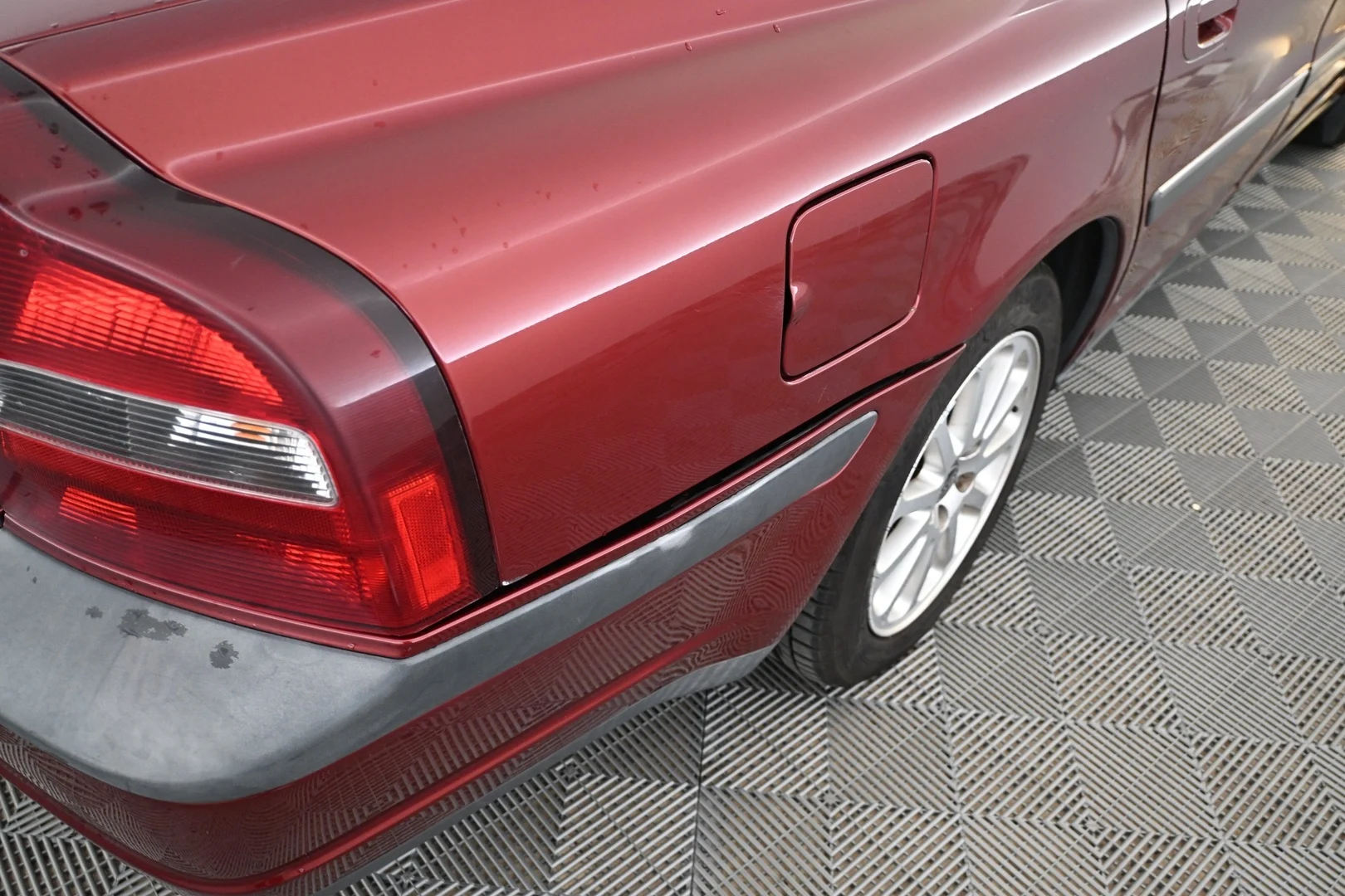 Car Image - 4NmUXzsavJK0C2MHKoci2A