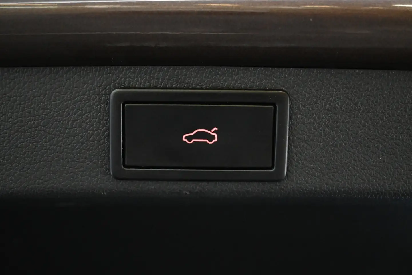 Car Image - 6i6PLgiPFyTUDfkWHydPUC