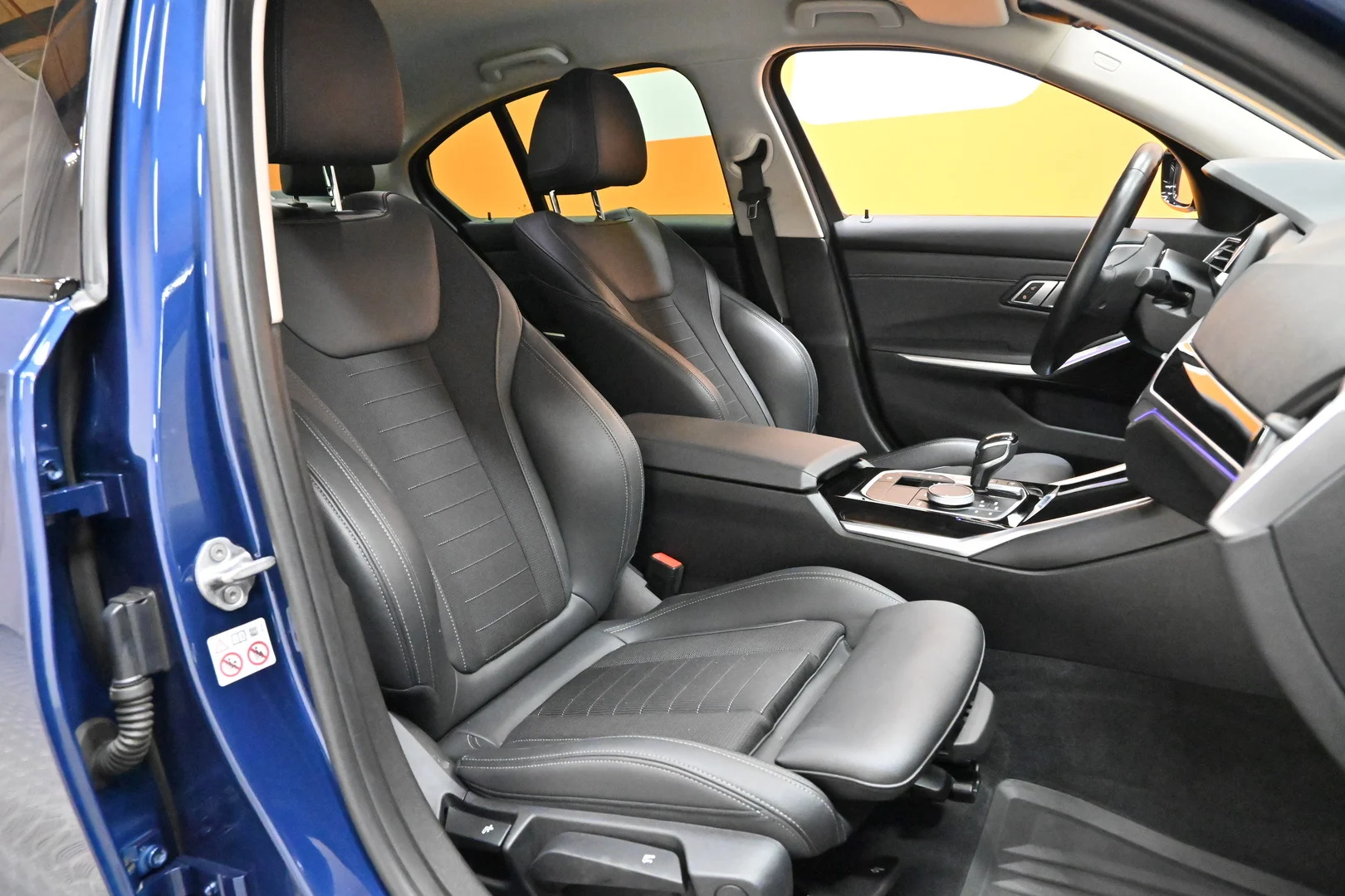 Car Image - 4TJWIZKplAoY1ov1IbxHOj