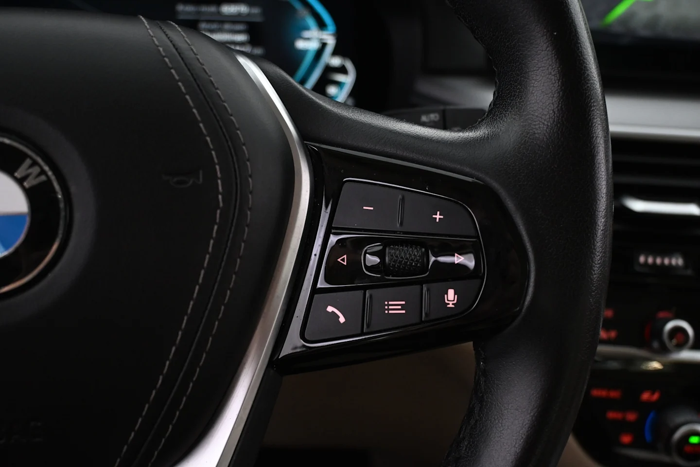 Car Image - 4gNejQff0KN2F72WuHxU8