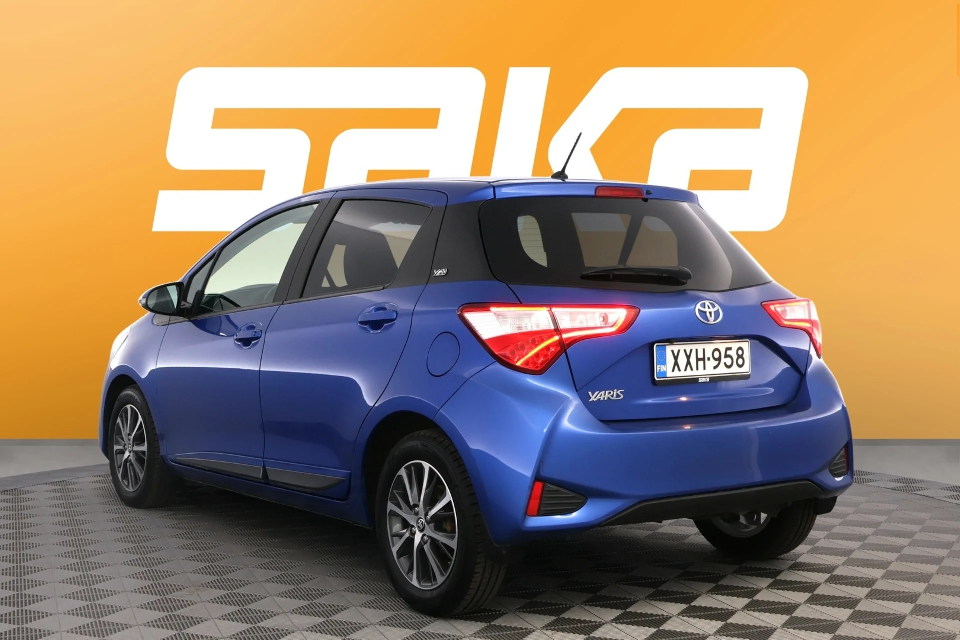 Car Image - 1efoTCRAEaTy5vCrv07D0x