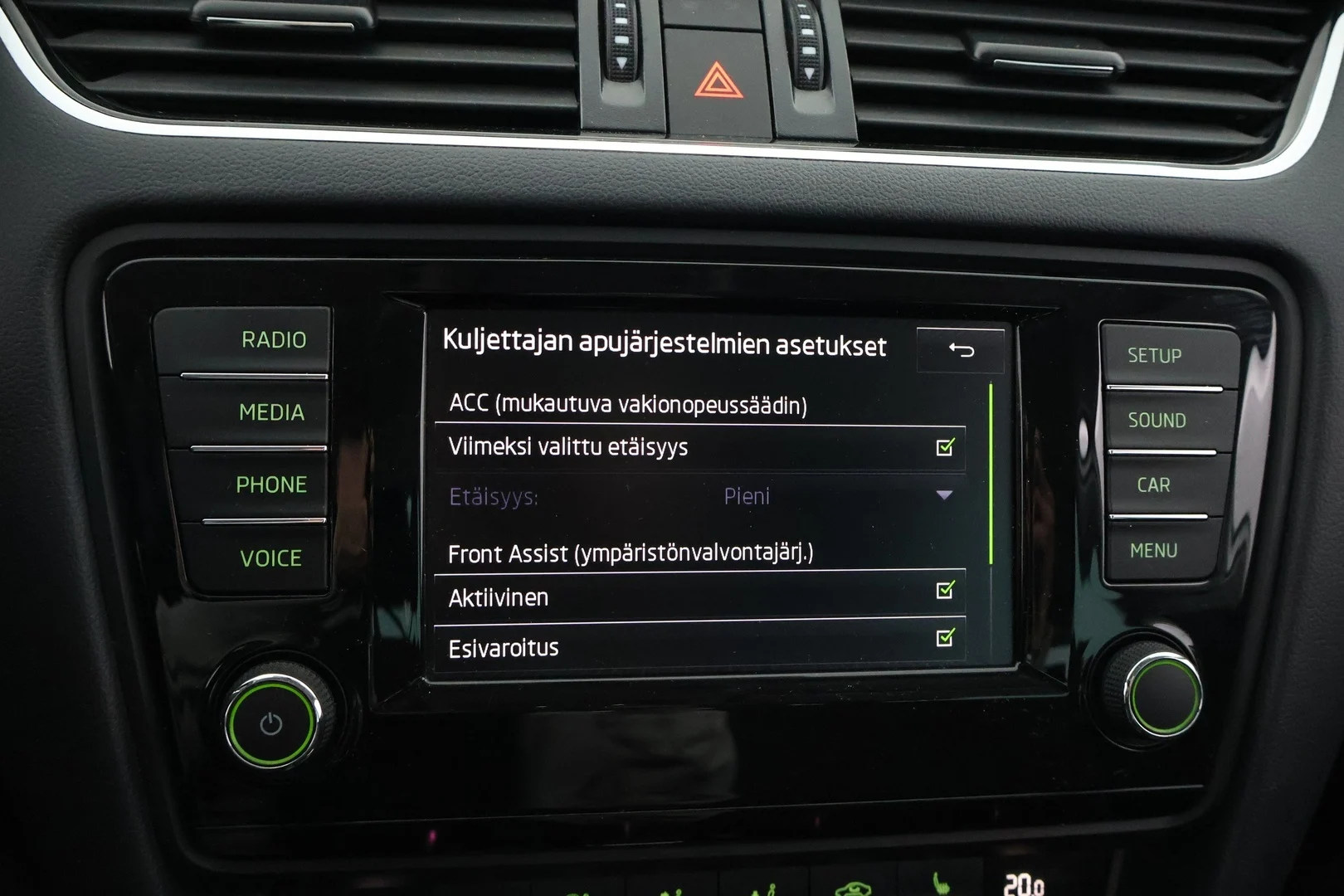 Car Image - 7lvVdkC07KkZ9sUmuseCSF
