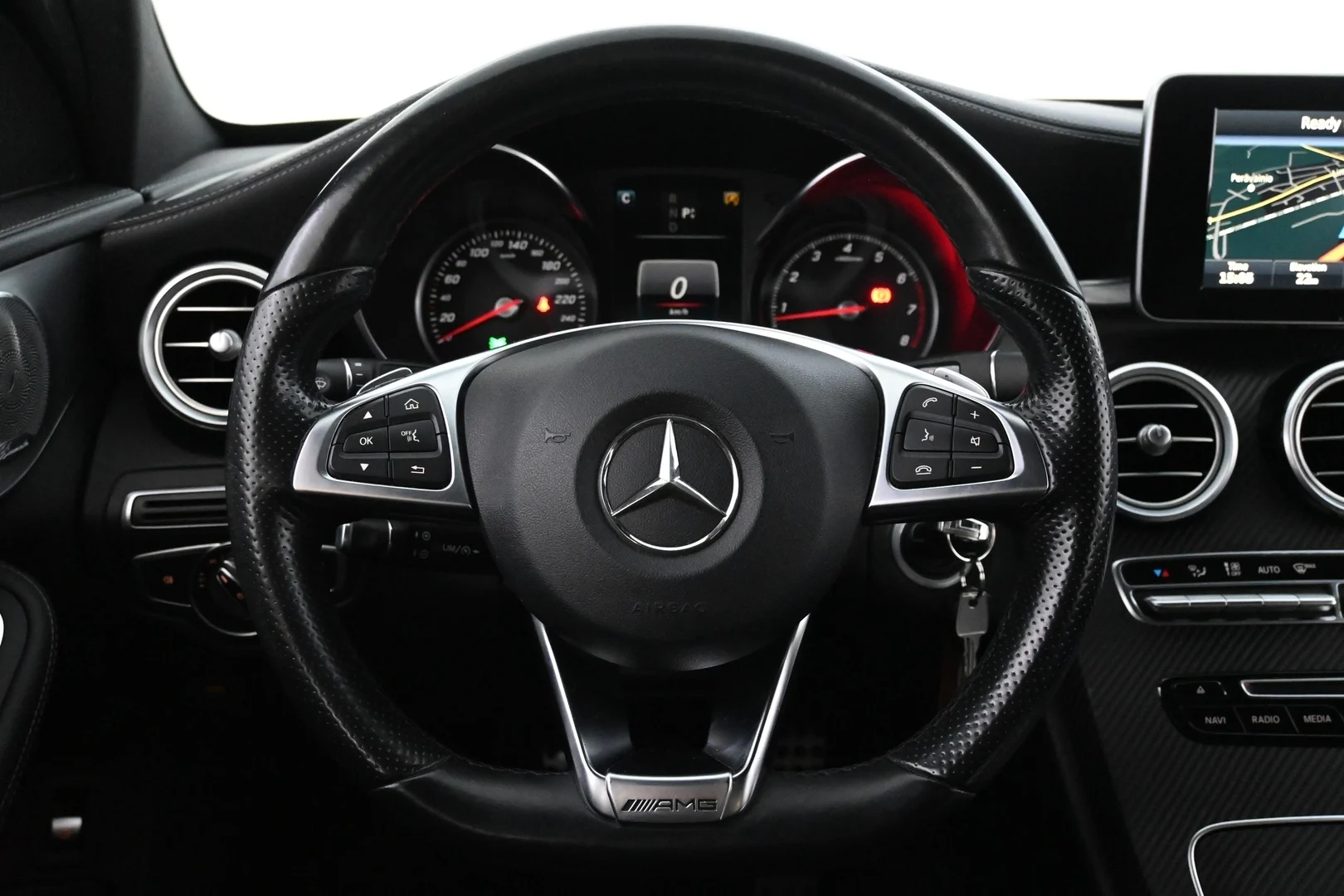 Car Image - 32pkXwHsruwF1wnhBdhBq