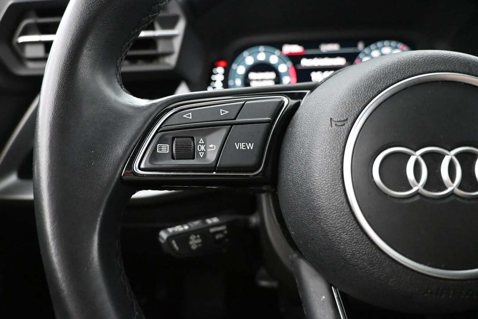 Car Image - 5JkbNJsACABs4EvYqbKWEU