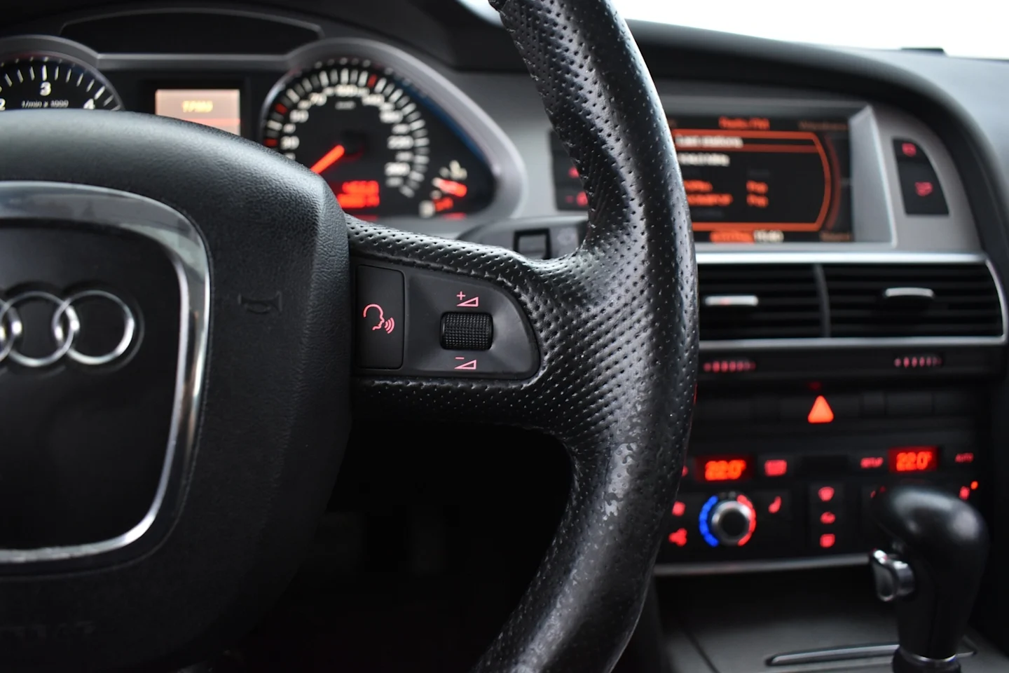 Car Image - 2T9F7VN3XHJGYc5phsLLS9
