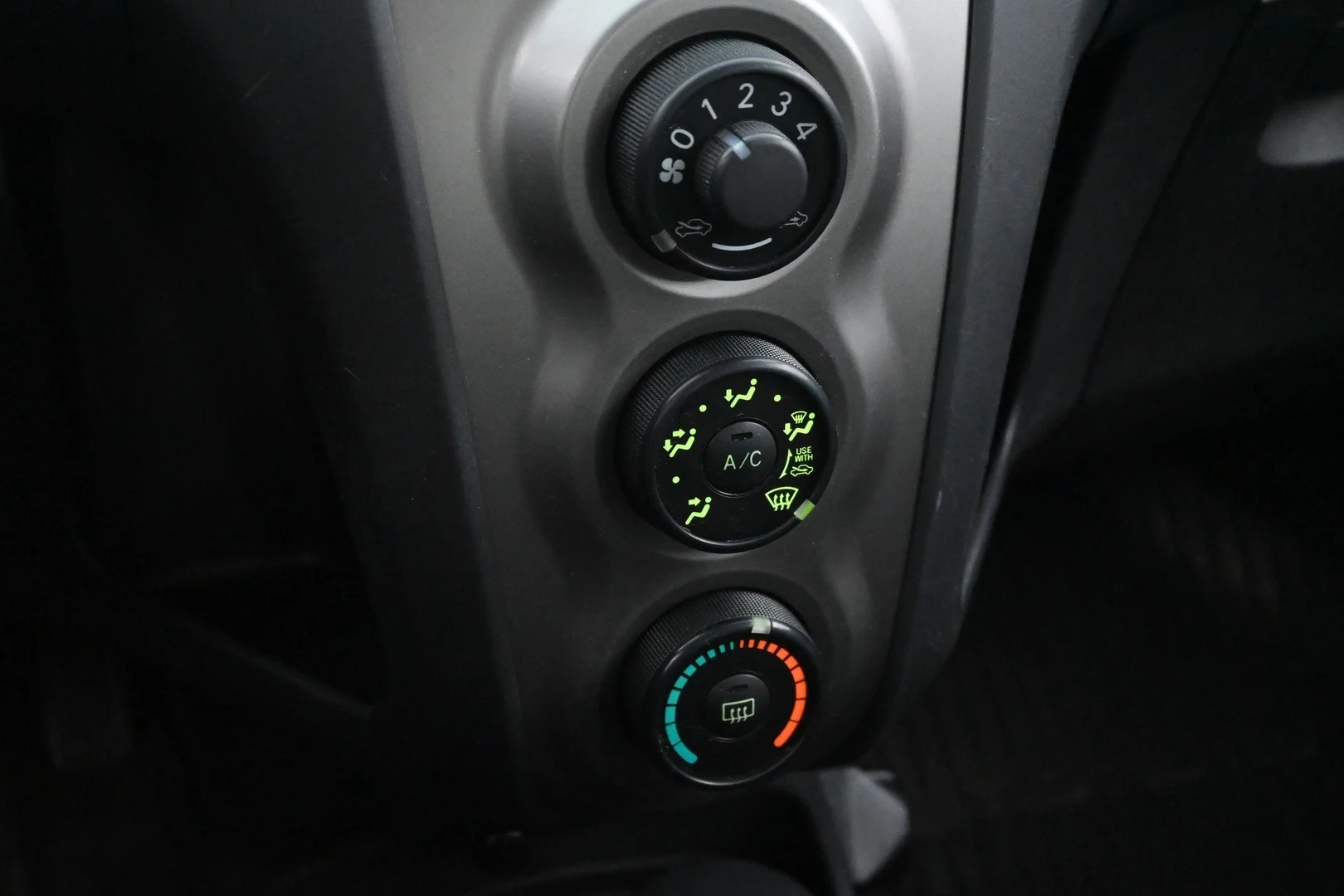 Car Image - 7k5fBgb0OWUK8khgUAIn2R