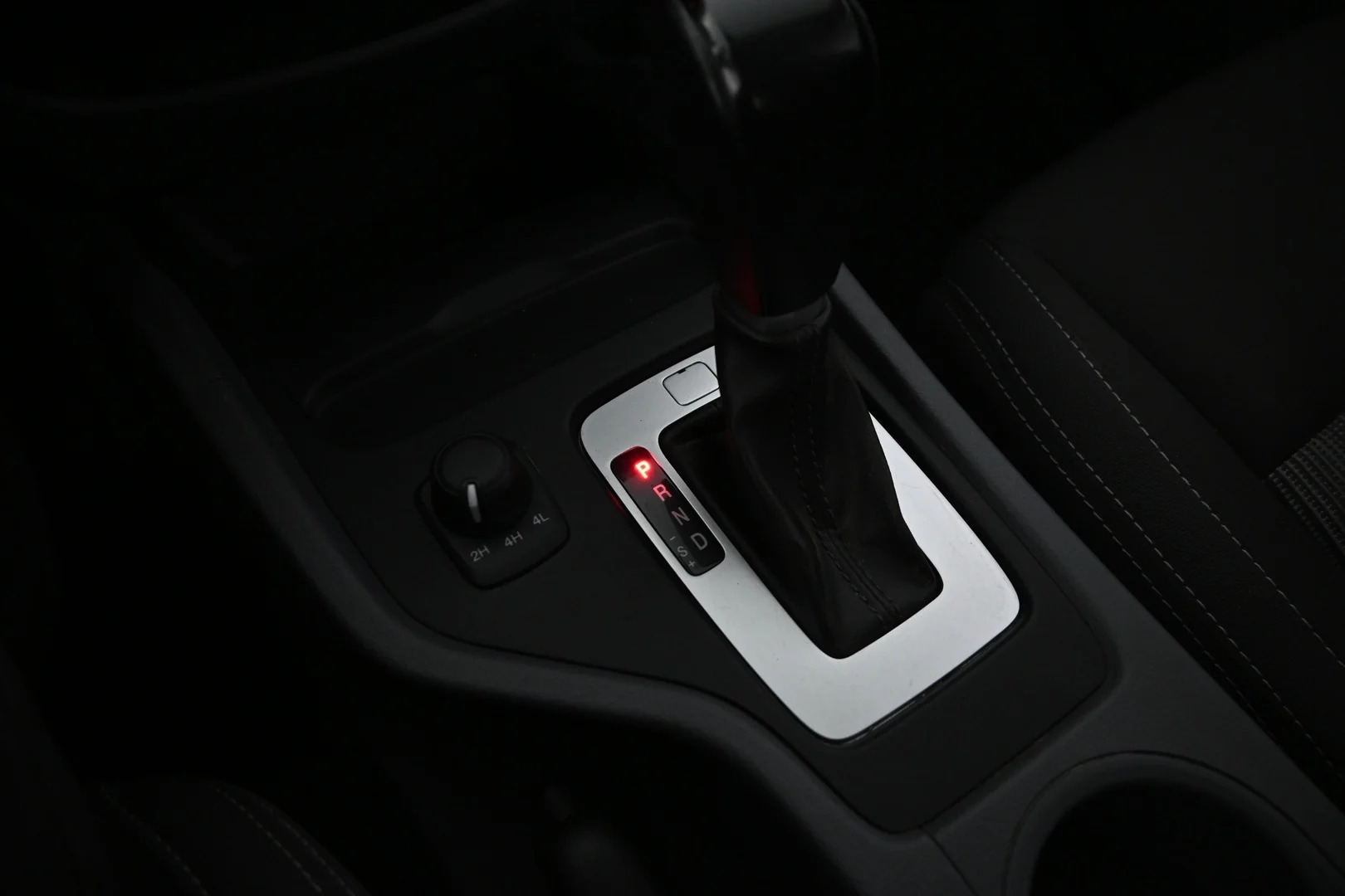 Car Image - 3r7knY7fdVWL7wi7OEY1dE