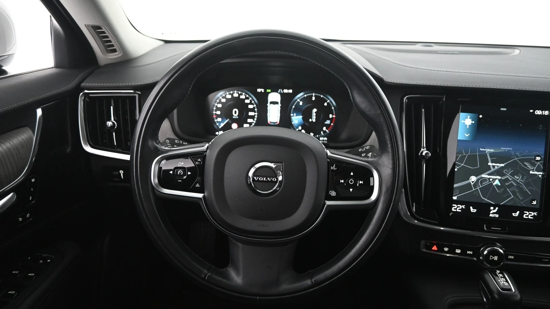Car Image - 6NLX5z41E88iJqrnKELbK7