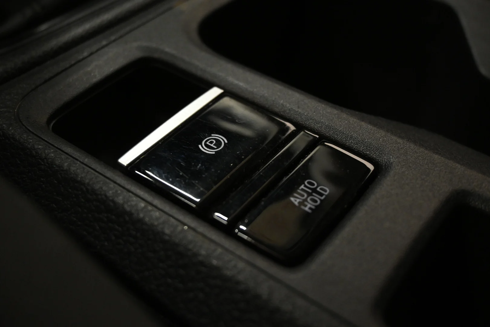 Car Image - 2t0pJD5E1xSzvaCYnbWIEj
