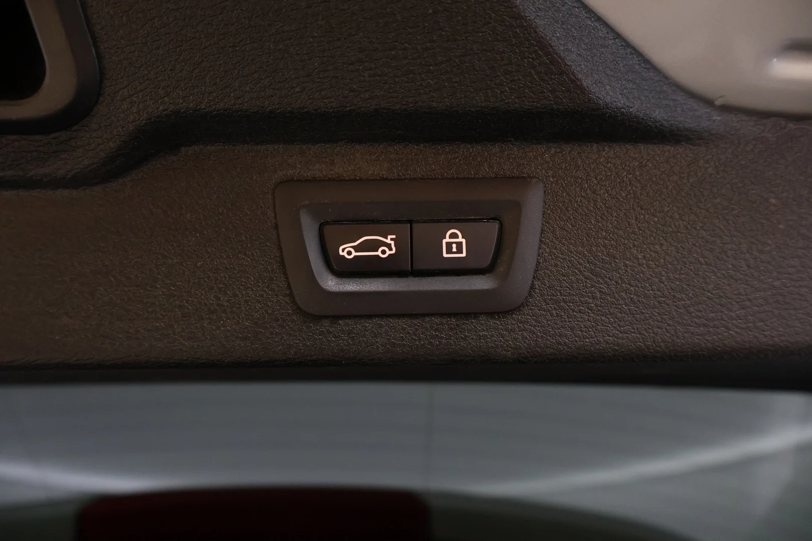 Car Image - 6wcpxFq53jpBBhPioFoNjf