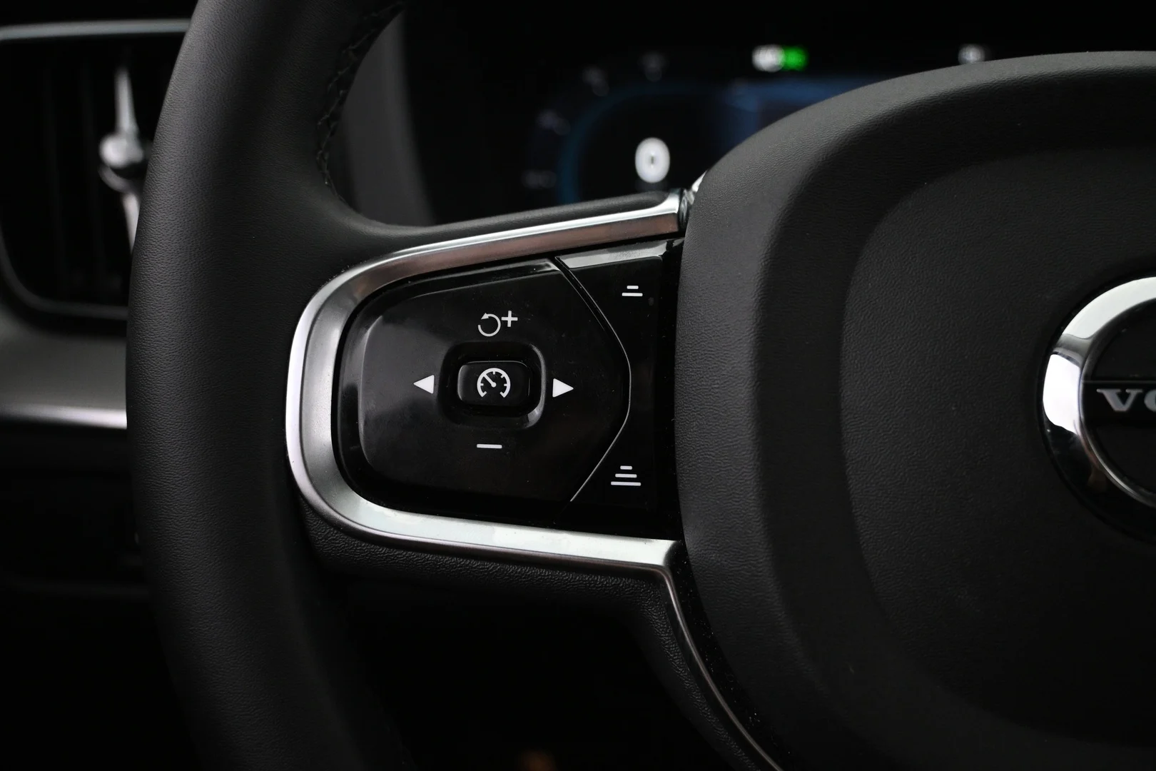 Car Image - 5RsAdkgwUOCZTqQ7zLCF4X
