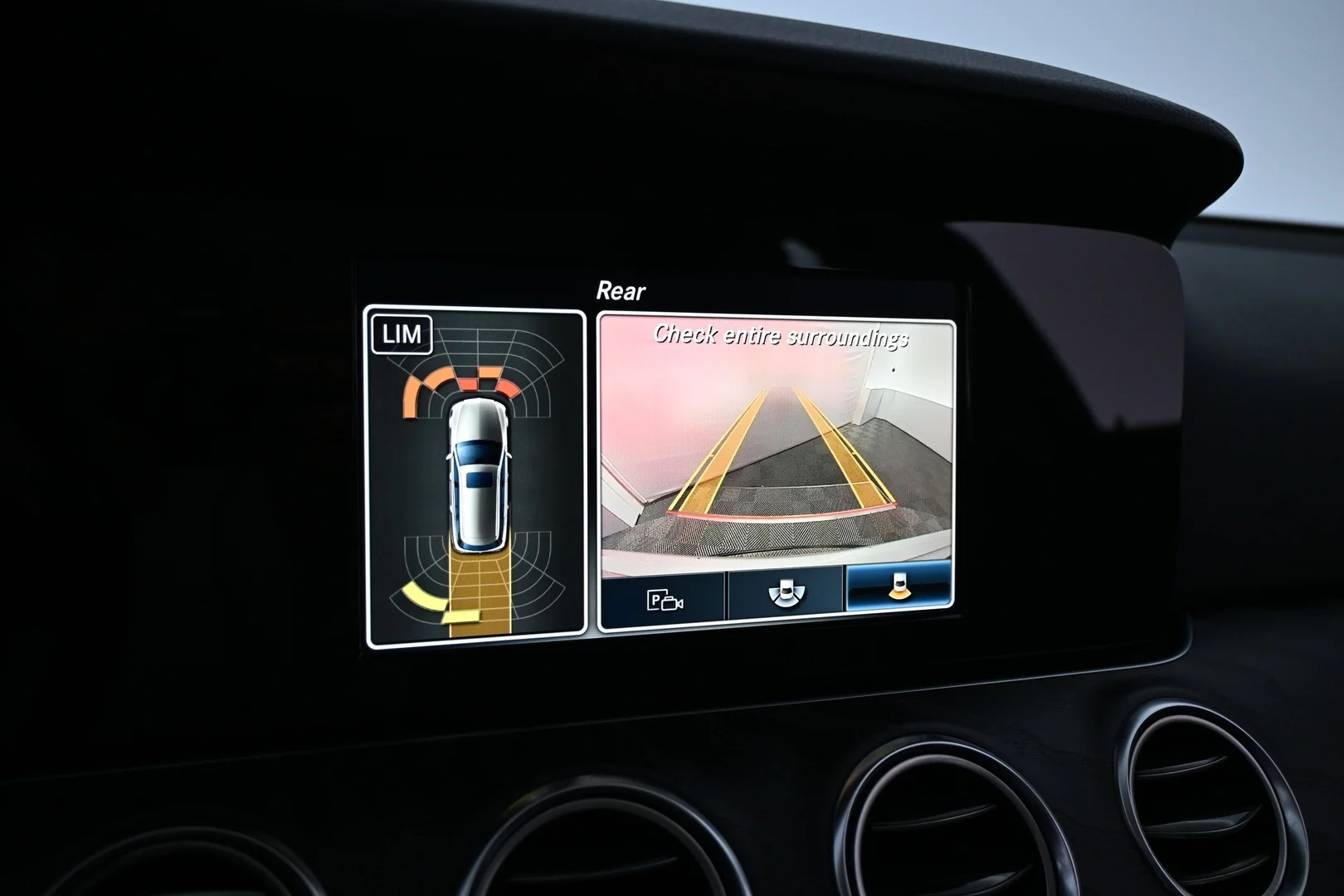 Car Image - 2dUcqF6ZVxps1Lii7VdKuN