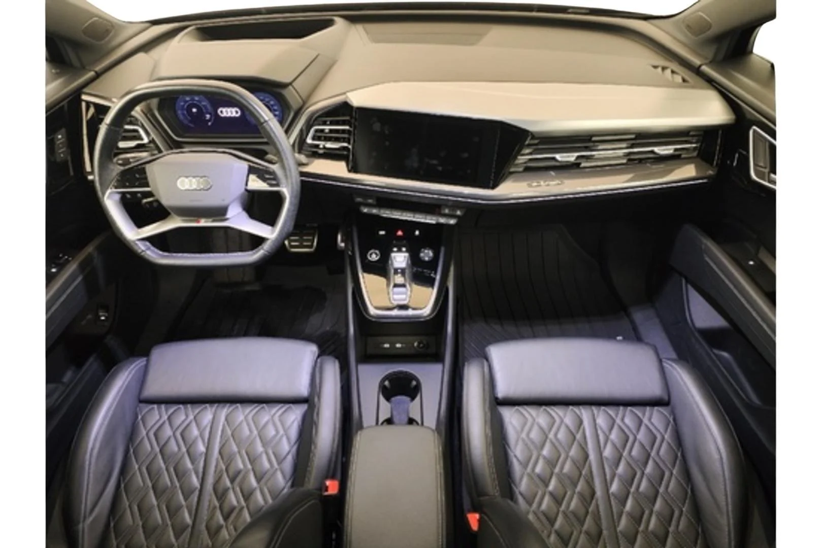 Car Image - IMr9ooXNZPi5r0jO8EIoJ