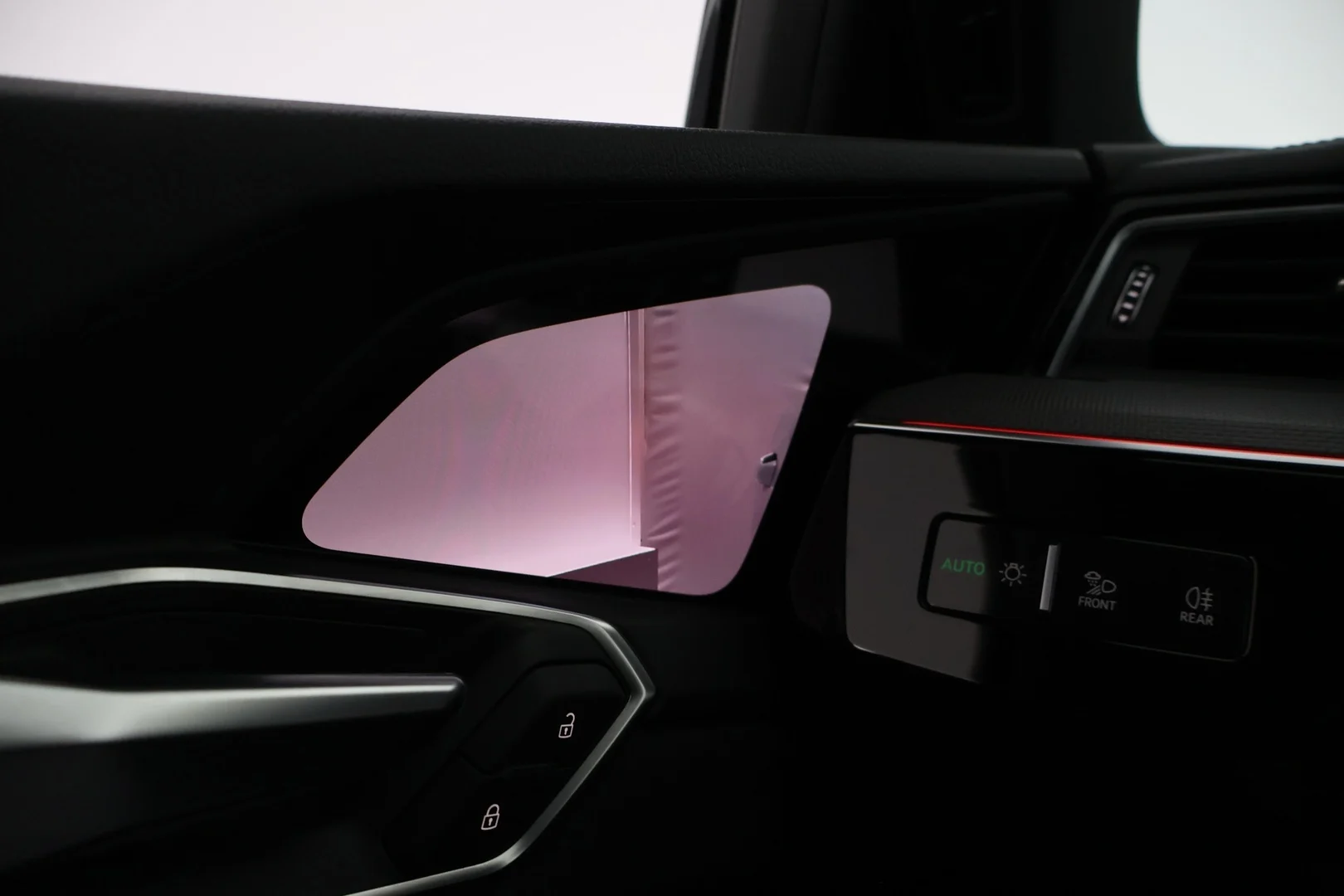 Car Image - 1jcyJm9viHQ2IsRrsuiX4M