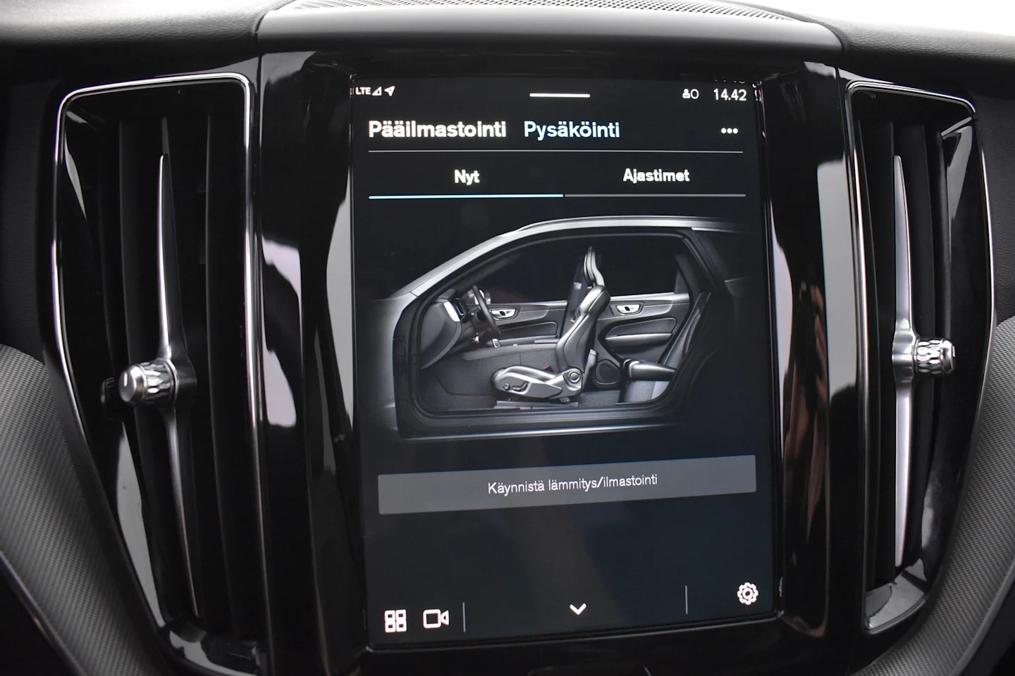 Car Image - 2l8zWTFjzxPQ4ene4M9Mb1