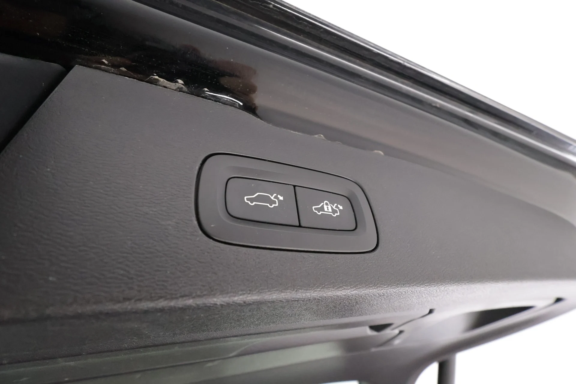 Car Image - 2oQnU4J5rh0TK5cJneX9qk