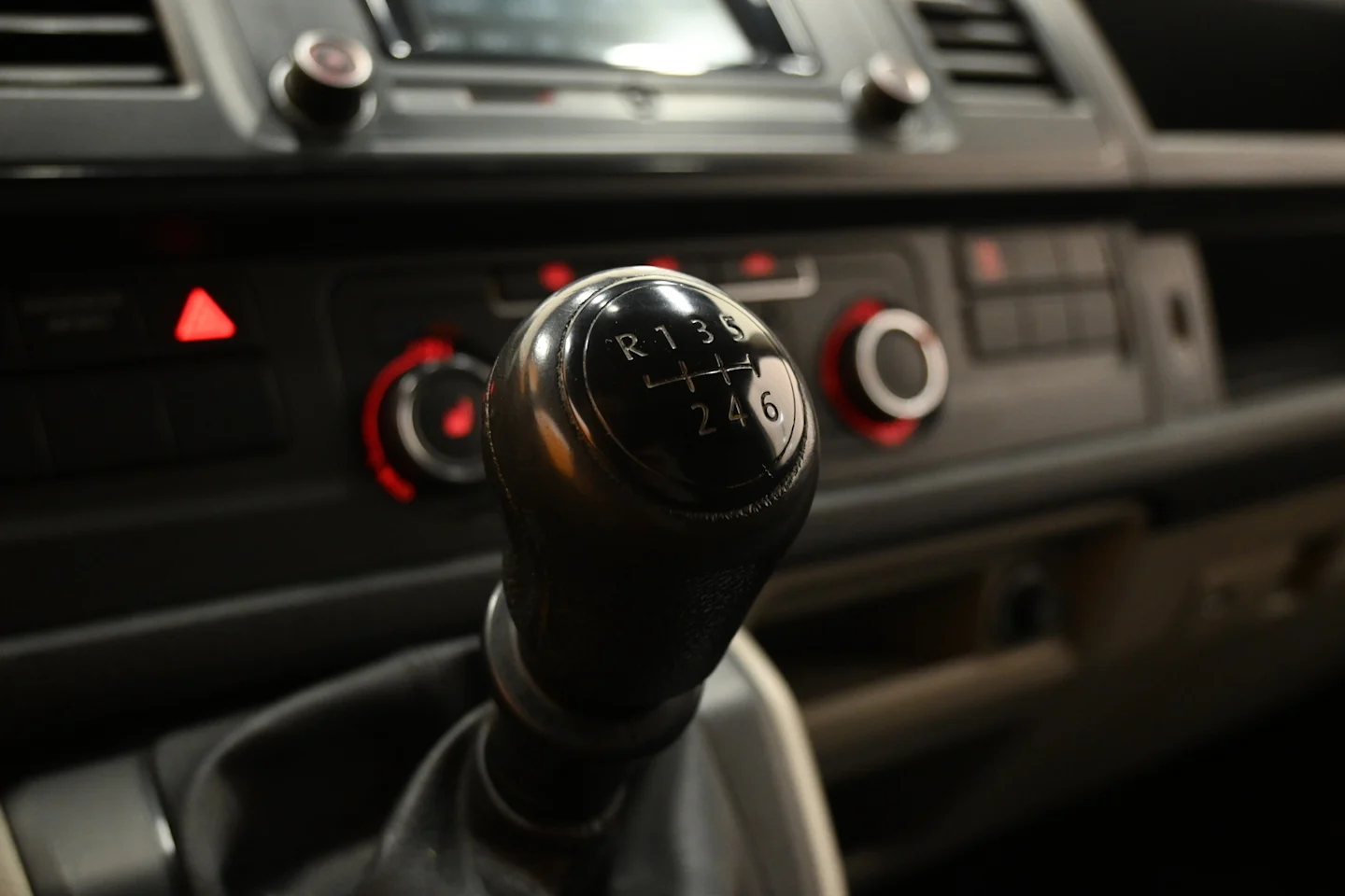 Car Image - MnmlckIlrDKzPyL9x8Ply