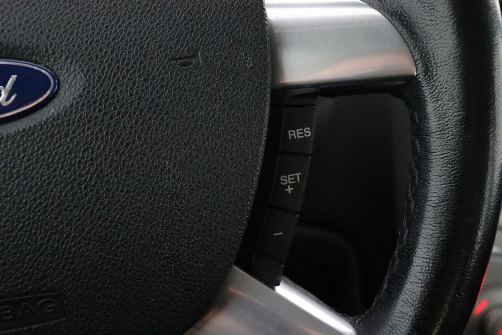 Car Image - 10SvRb8Pb93eFhZncLlq2u