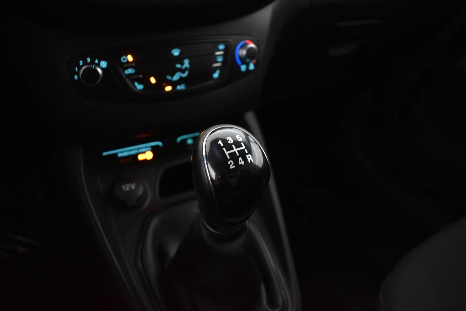 Car Image - 45nSFowRpyytY92UDTNiLJ