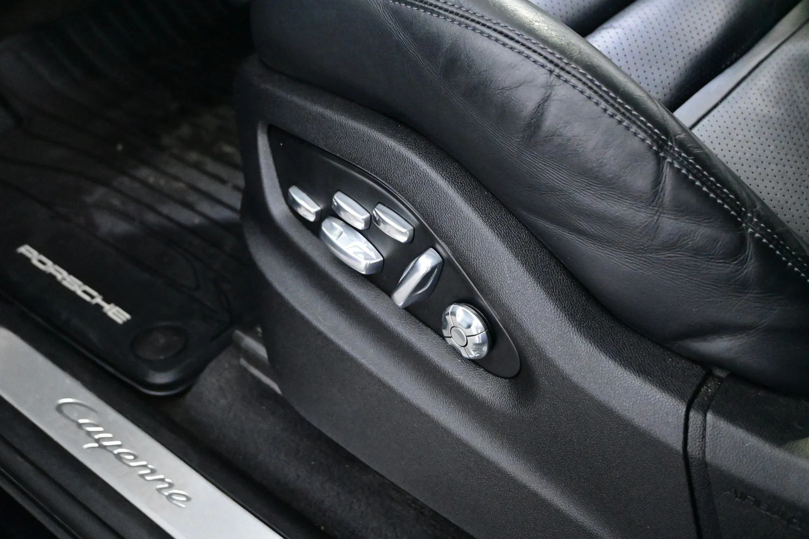 Car Image - 4Xpt2Qf6CkfyUEy5S2bz5E
