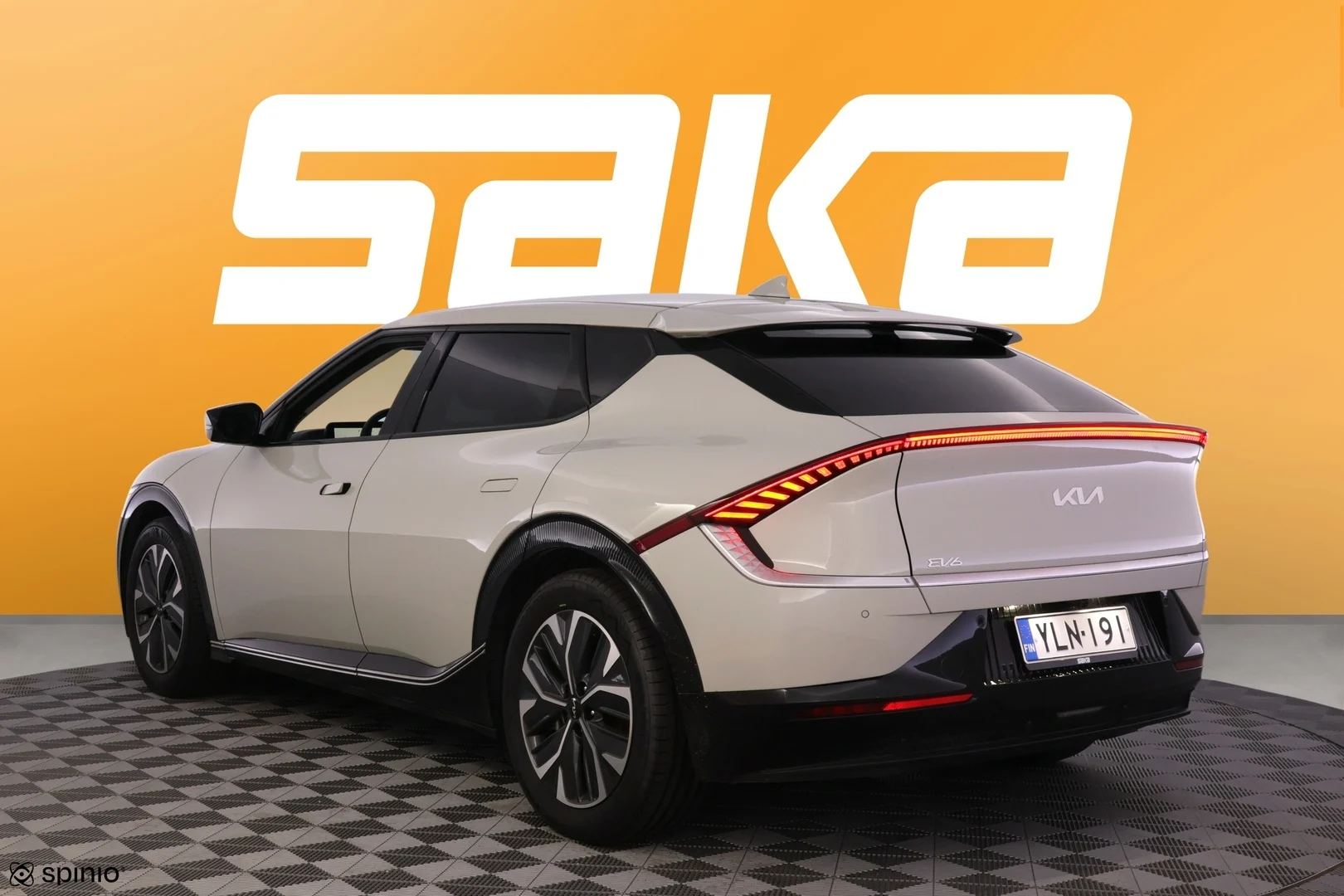 Car Image - 4q4lVleHhm9e7UNQAEmQlr